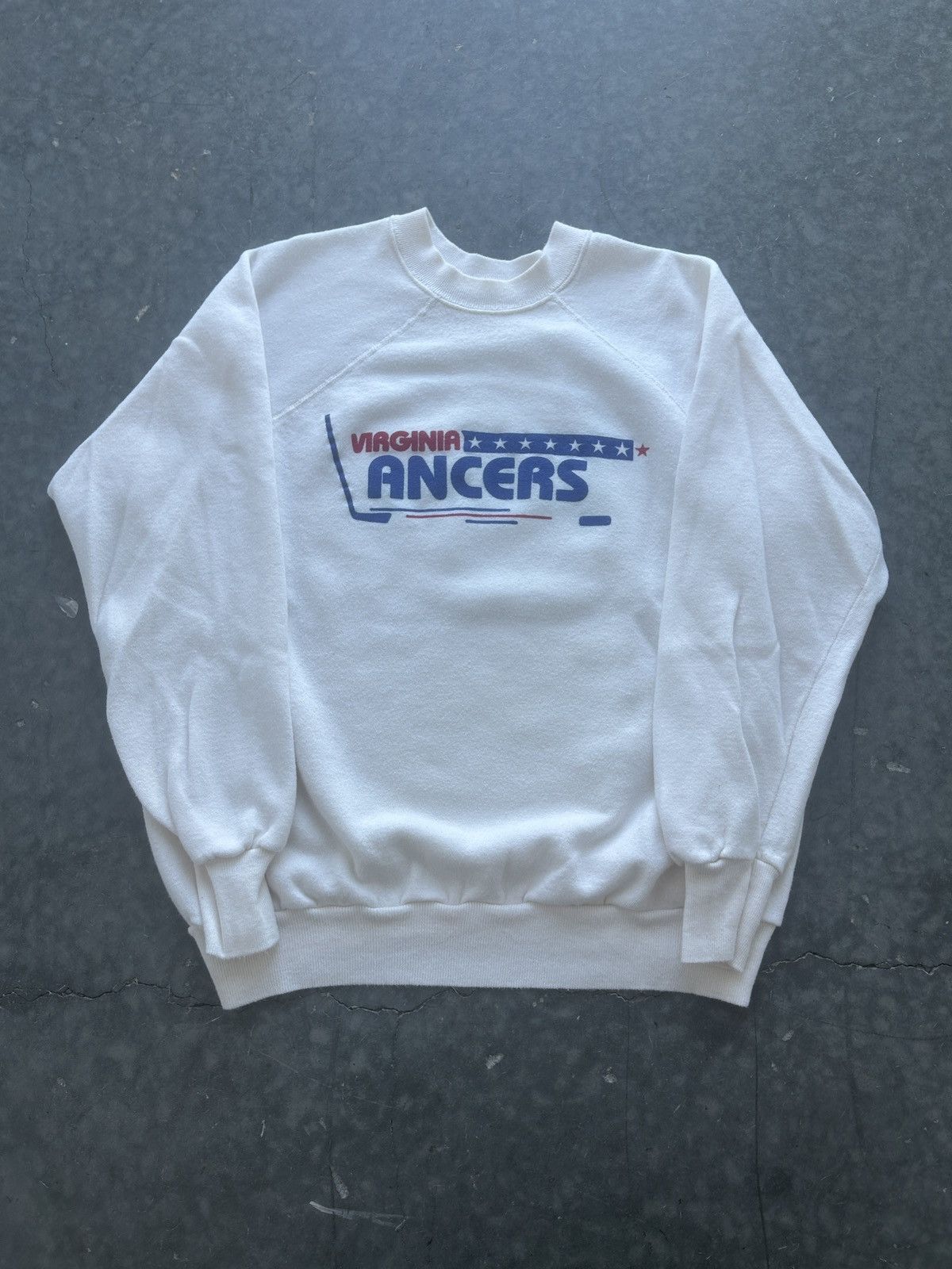 Vintage Vintage 80s Virginia Lancers Hockey Graphic Sweatshirt Size US M / EU 48-50 / 2 - 1 Thumbnail