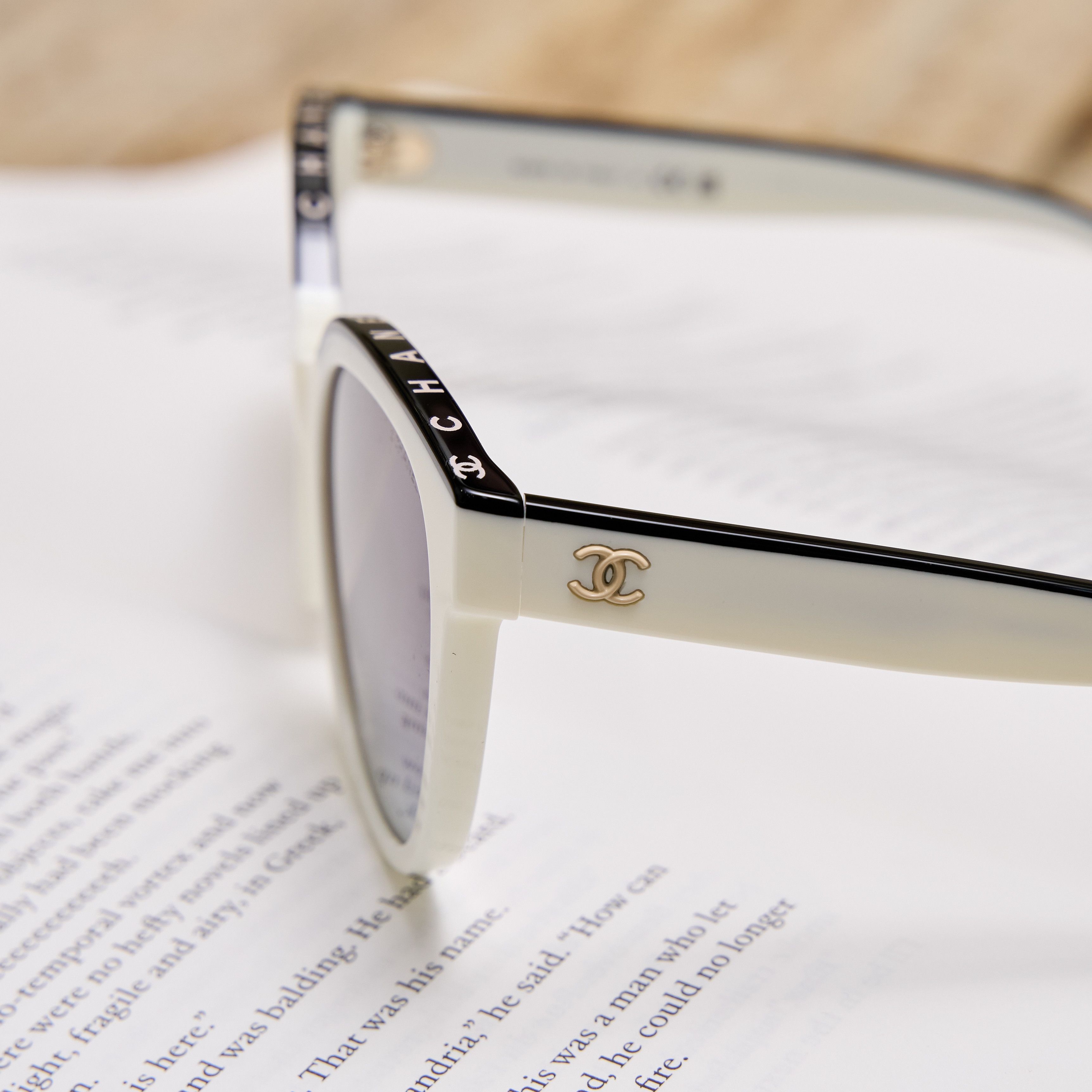 Chanel CHANEL 0CH5414 1763S6 Sunglasses Size ONE SIZE - 4 Thumbnail