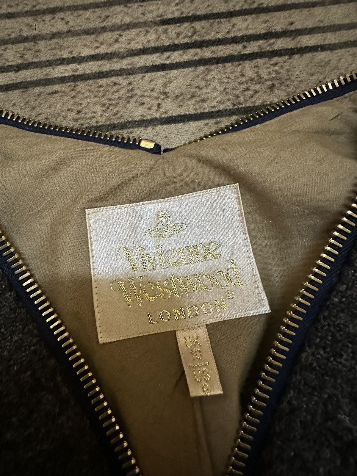 Vivienne Westwood Vivienne Westwood Tweed Wool Jacket Gold Label Size L / US 10 / IT 46 - 5 Thumbnail