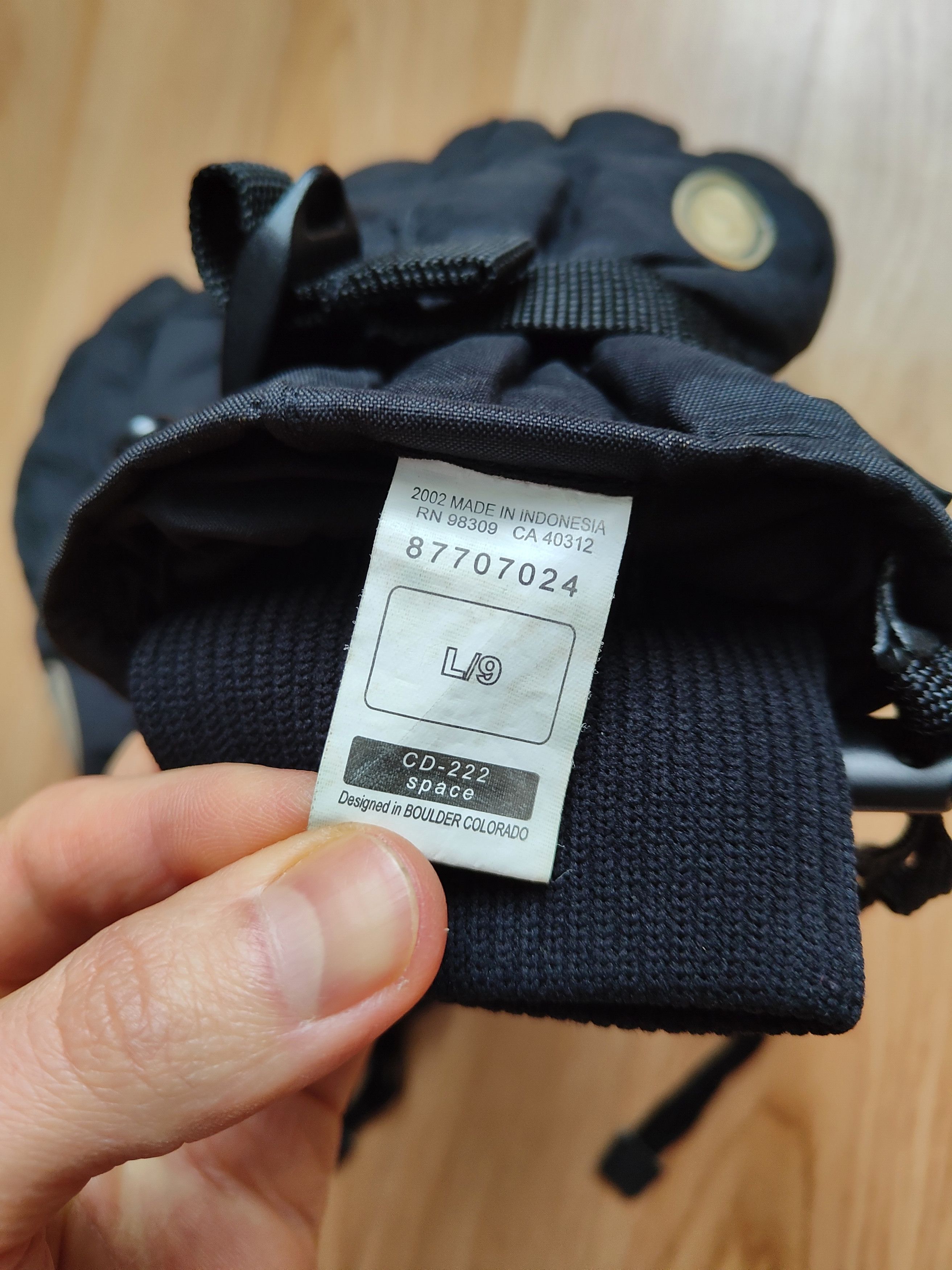 Salomon Vintage Y2K Salomon Winter Ski Gloves Techwear Outdoor Snow Size ONE SIZE - 6 Thumbnail
