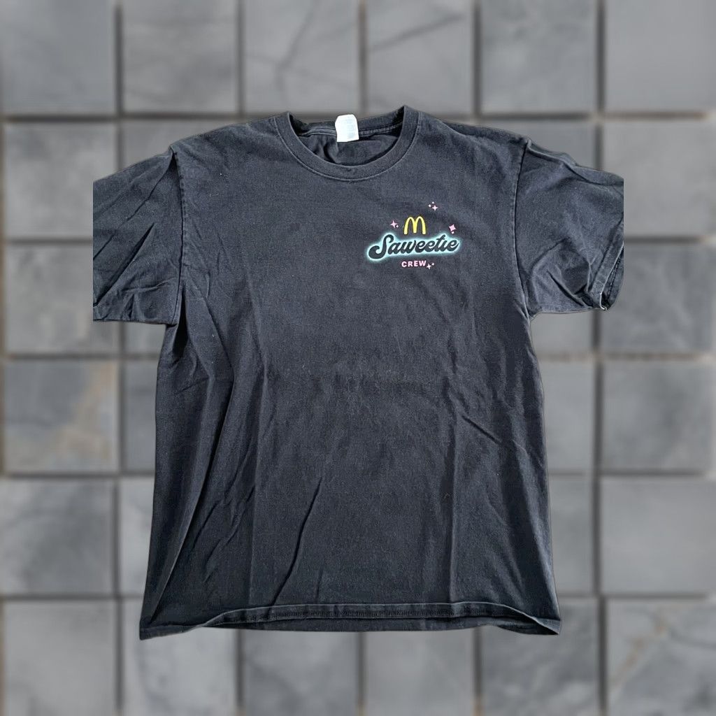 Vintage Saweetie McDonald’s Crew Collab T-Shirt Large L Men Black Cotton Logo Short Sleeve Crew Neck 20x27 Limited Edition Size US L / EU 52-54 / 3 - 1 Thumbnail