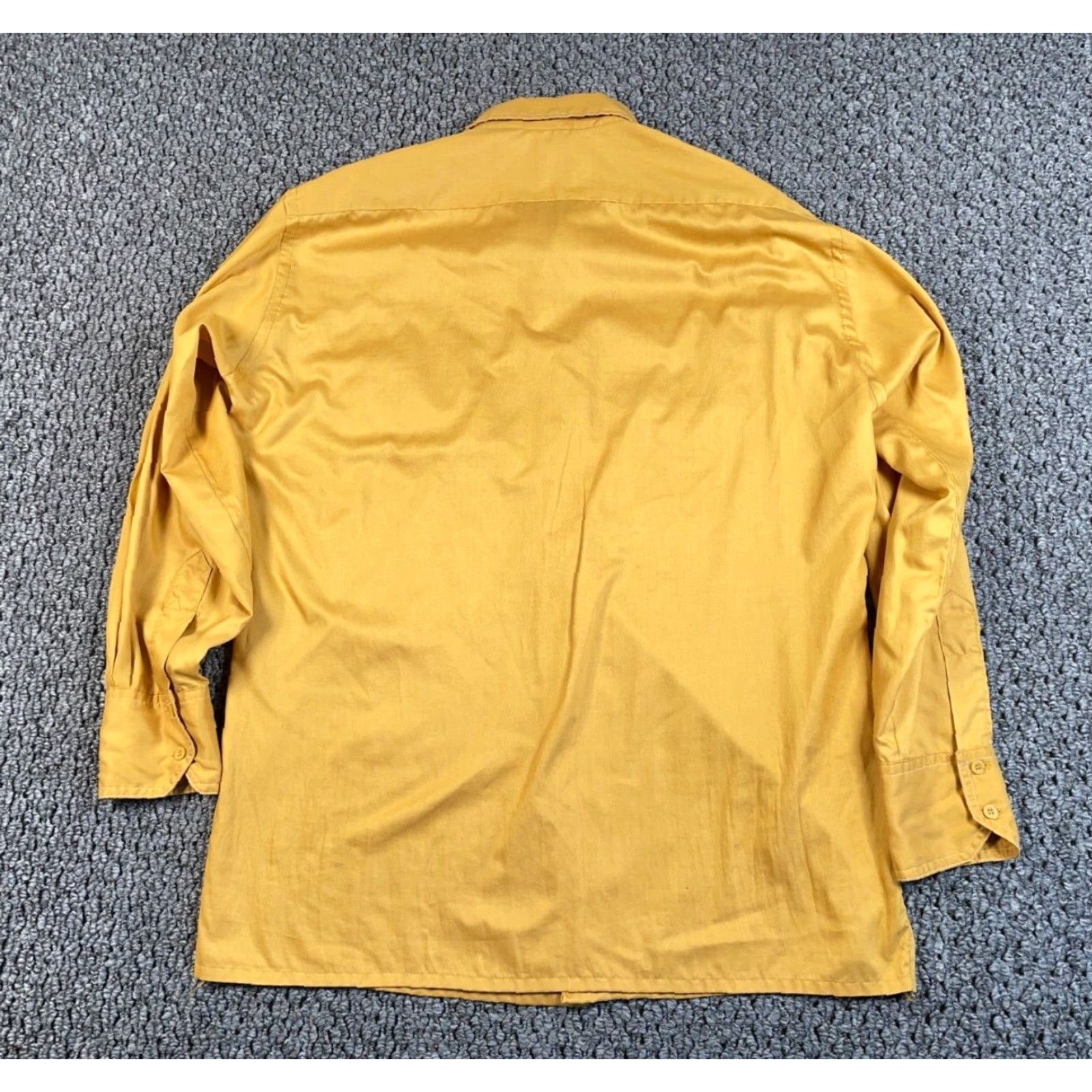 Arrow VTG Arrow Lightweight Shirt Dark Yellow 70s 80s Retro Mod Dad Style Large Men Button-Up Collared Long Sleeve Casual Vintage Yes Size US L / EU 52-54 / 3 - 2 Thumbnail