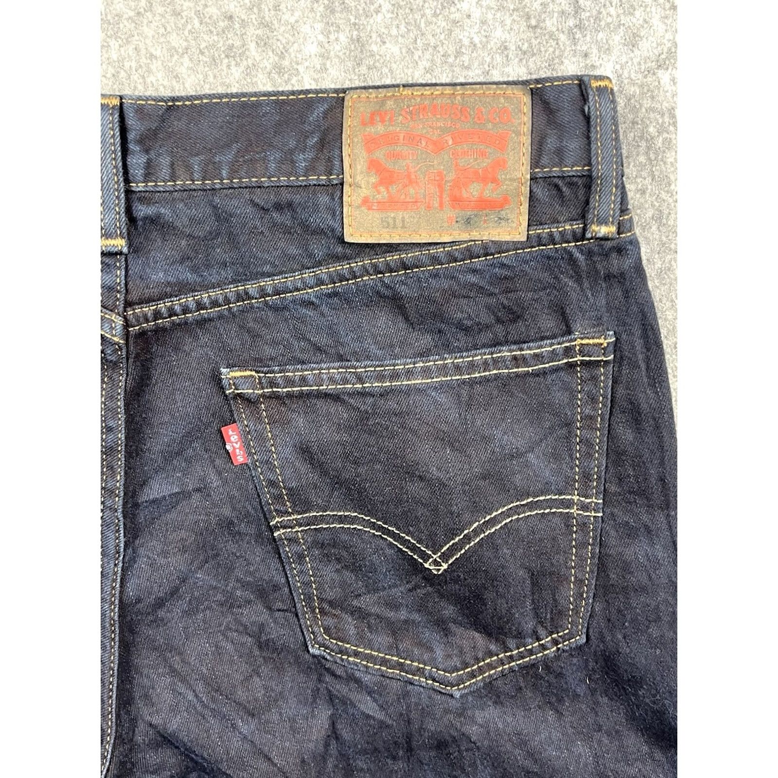 Levi's Levi's 511 Jeans Men's Dark Wash Blue Slim Straight Regular 36x32 Denim Cotton Spandex Logo Zip Button 511 Model City USA Wearable Size US 36 / EU 52 - 7 Thumbnail