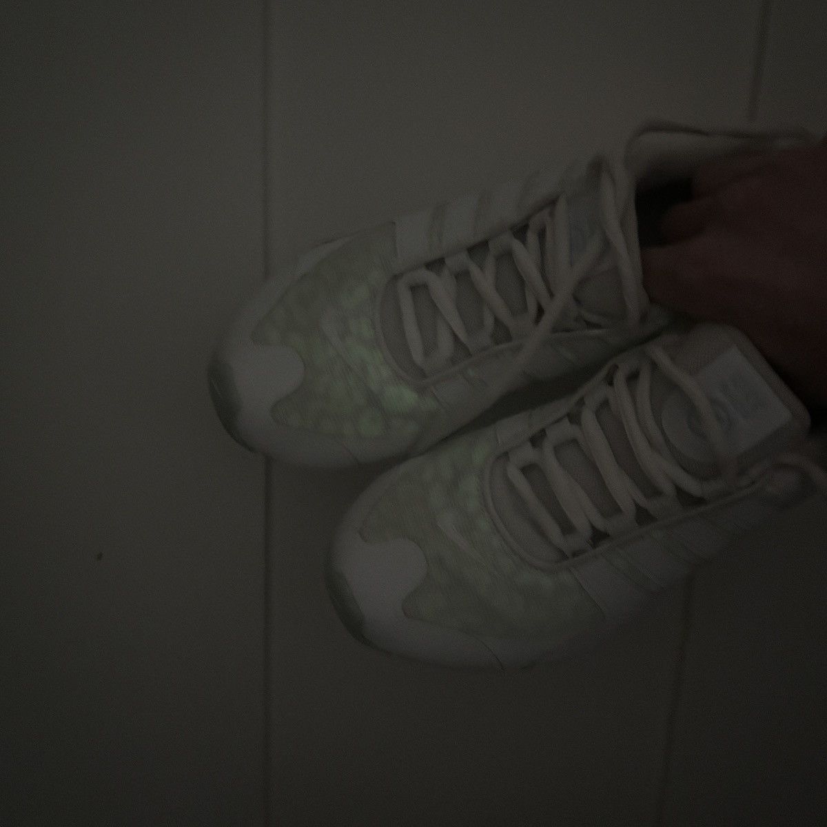 Nike 2013 Nike Shox NZ Glow In The Dark Cheetah Print Y2K 635791 Size US 8.5 / IT 38.5 - 17 Thumbnail