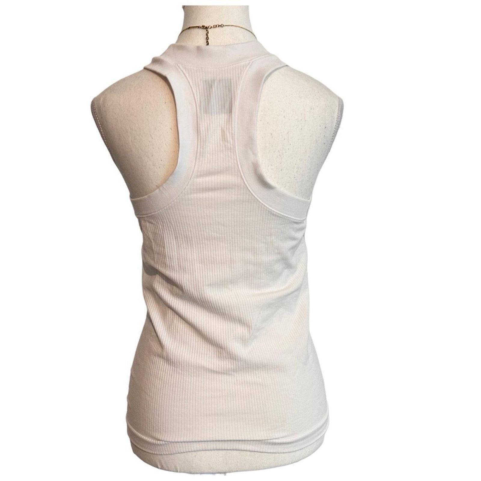 Athleta Athleta Size Medium White Ribbed Full Length Fitted Workout Size M / US 6-8 / IT 42-44 - 2 Thumbnail