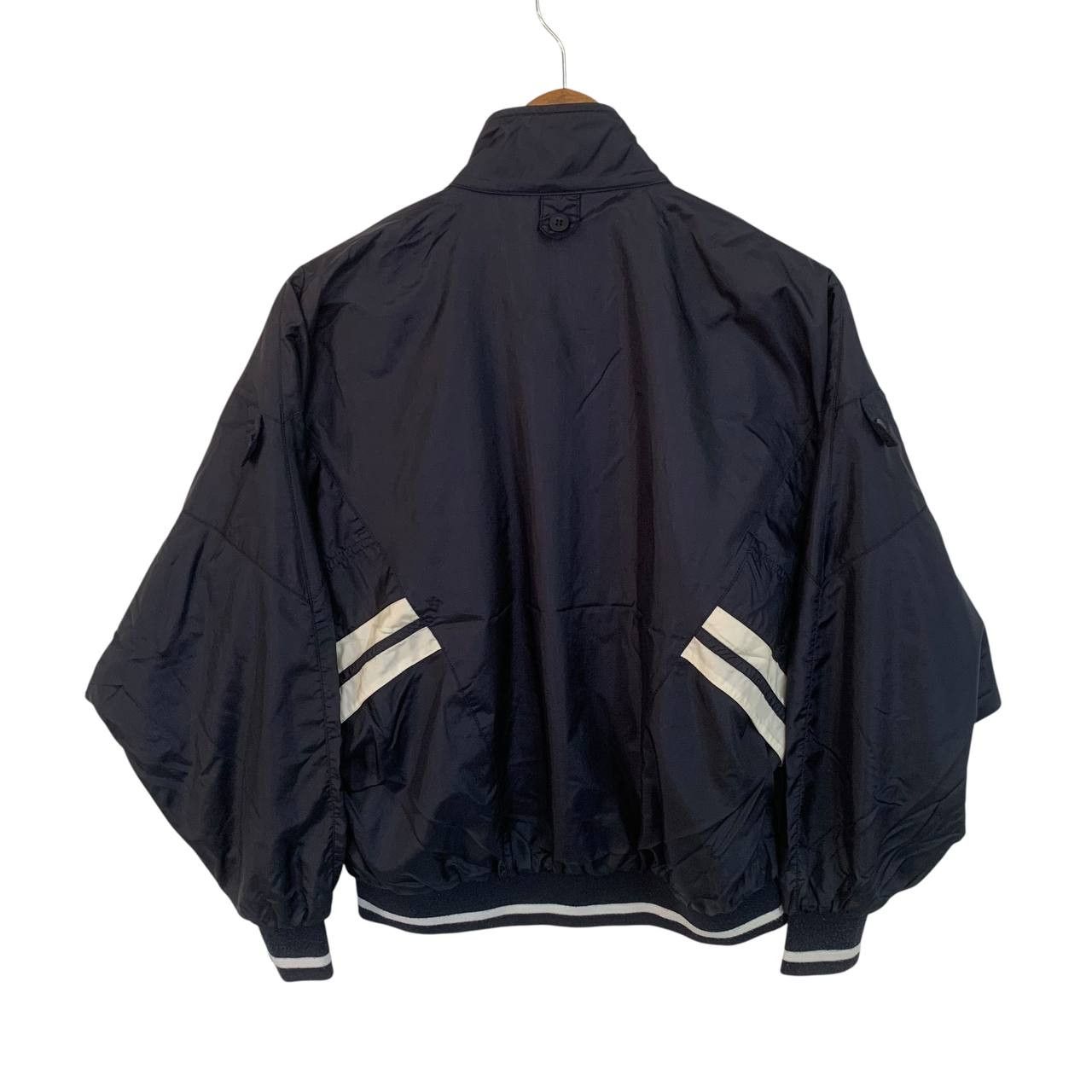 Ellesse Vintage Windbreaker Ellesse Navy Blue Short 80s Style Size US L / EU 52-54 / 3 - 3 Thumbnail