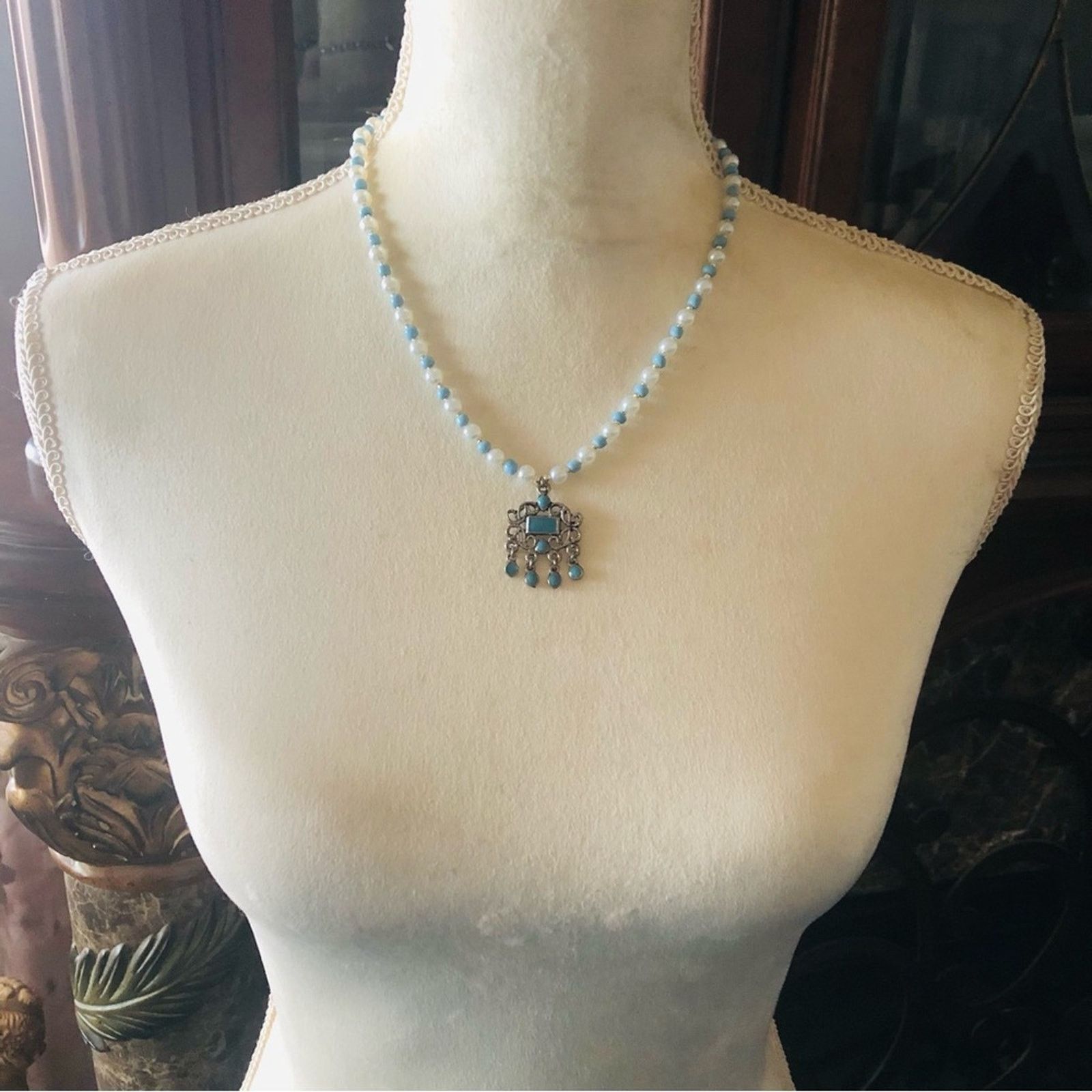 Handmade Handcrafted repurpose turquoise enamel Pearl necklace Size ONE SIZE - 5 Thumbnail