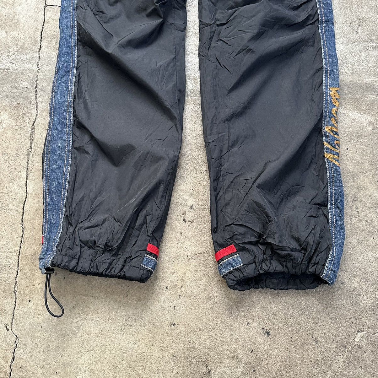 Marithe + Francois Girbaud Flare jeans and nylon A6 Japanese parachute pants Size 27" / US 4 / IT 40 - 4 Thumbnail