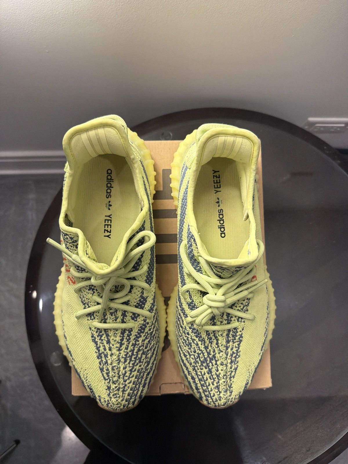 Yeezy Adidas Yeezy Boost 350 V2 Semi Frozen Yellow B37572 Size US 10.5 / EU 43-44 - 3 Thumbnail