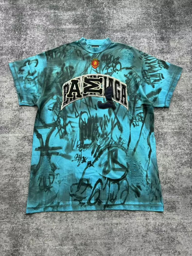 Balenciaga Balenciaga Blue Manchester United Graffiti Destroy Short S Size US S / EU 44-46 / 1 - 1 Thumbnail