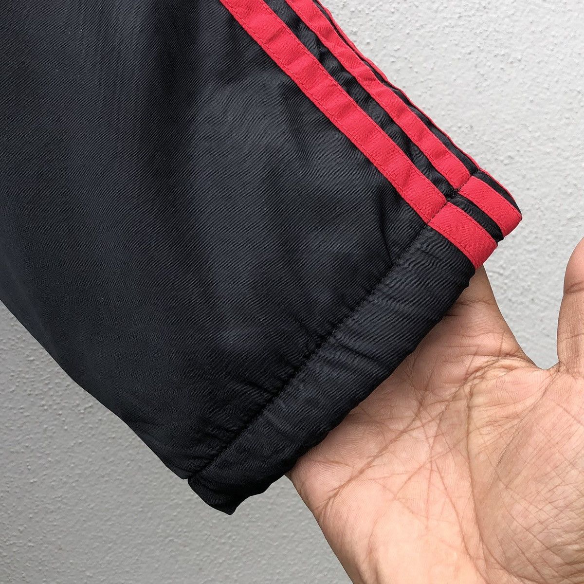 Adidas Vintage Adidas 3 Stripes Big Logo Lined Fleece Coach Jacket Size US L / EU 52-54 / 3 - 11 Thumbnail