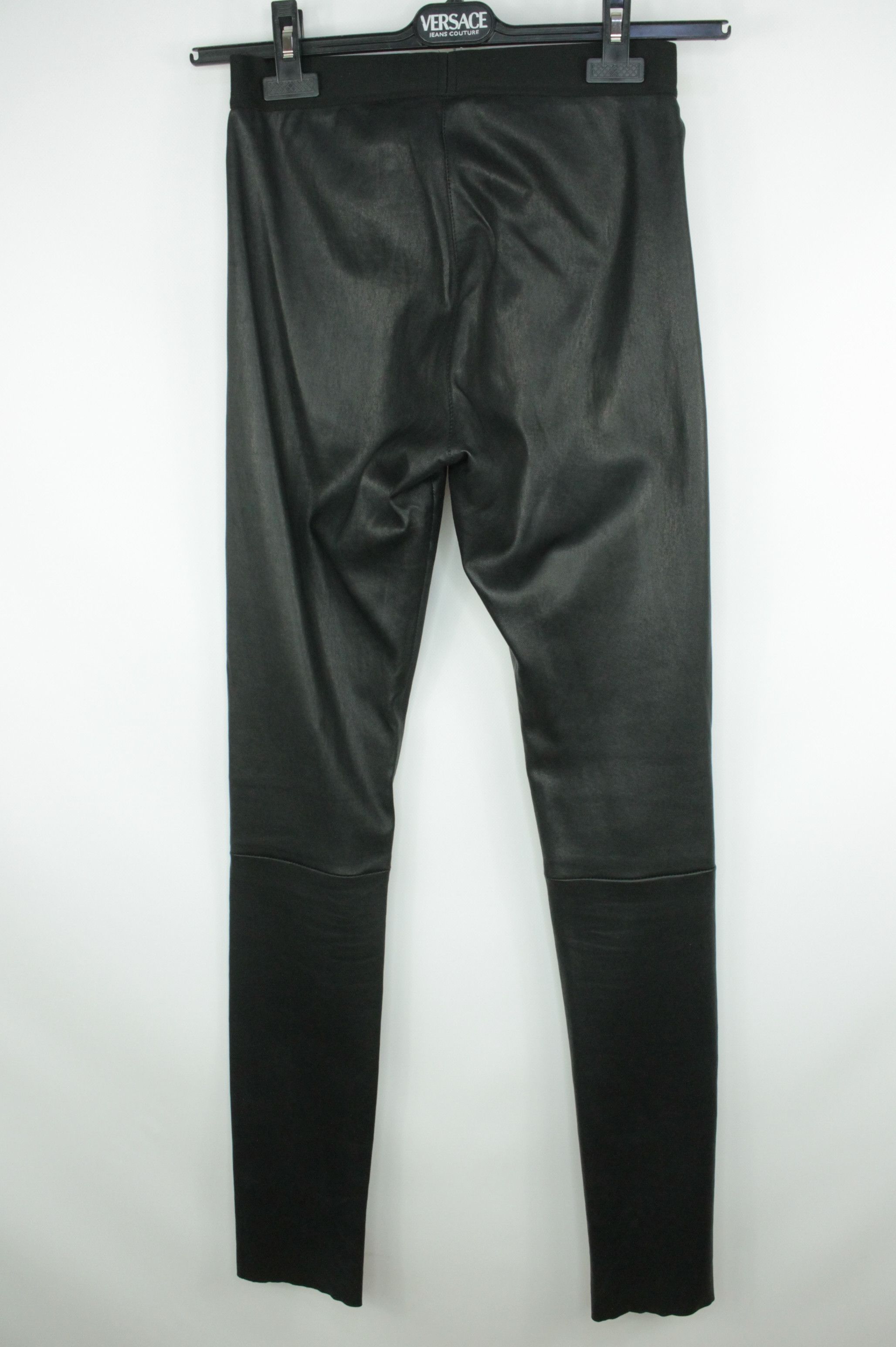 Designer Fogal Black Genuine Leather Leggings Size 28" / US 6 / IT 42 - 5 Thumbnail