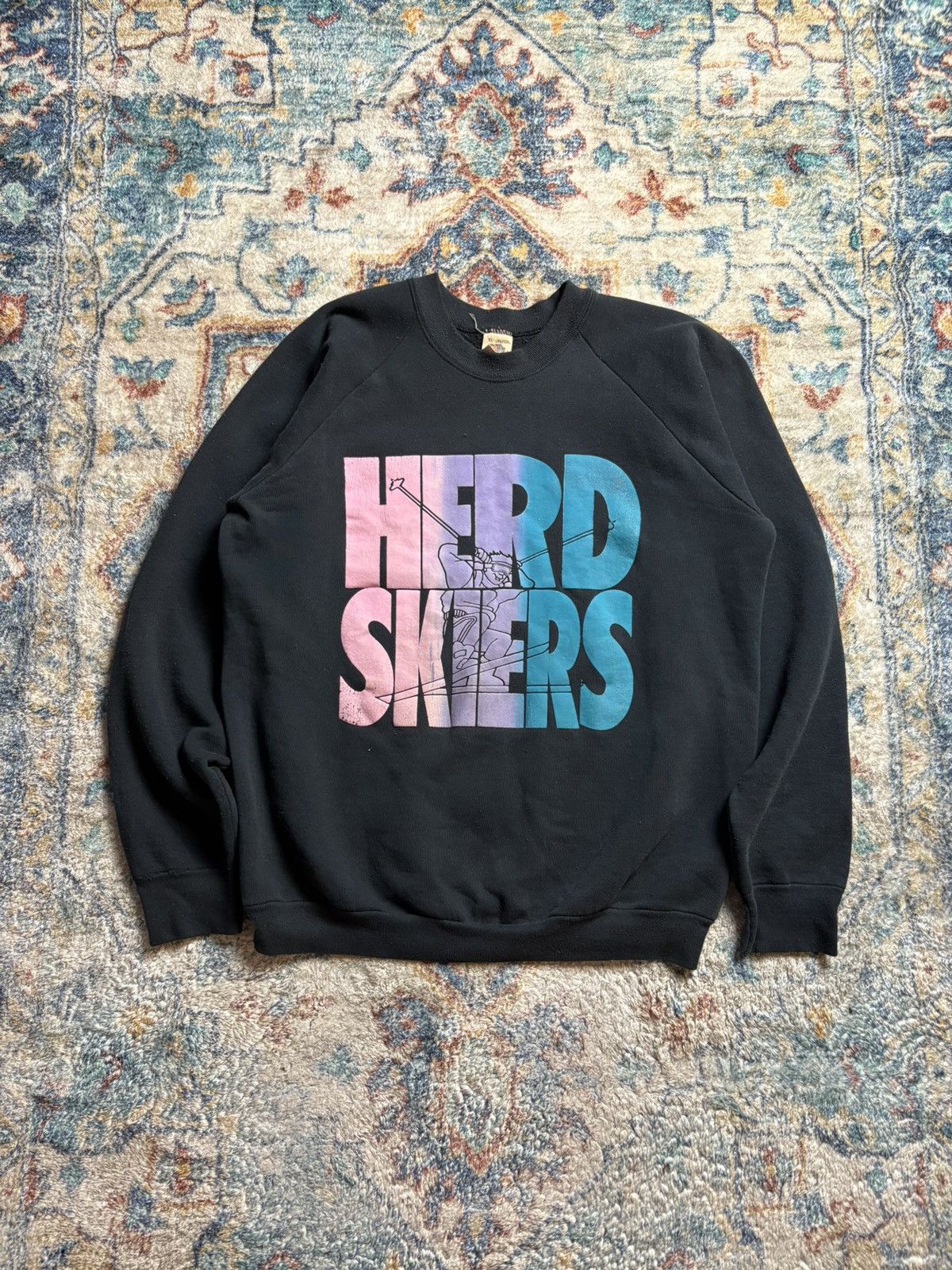 Vintage Vintage Herd Skiers Crewneck Size XL Size US XL / EU 56 / 4 - 1 Thumbnail