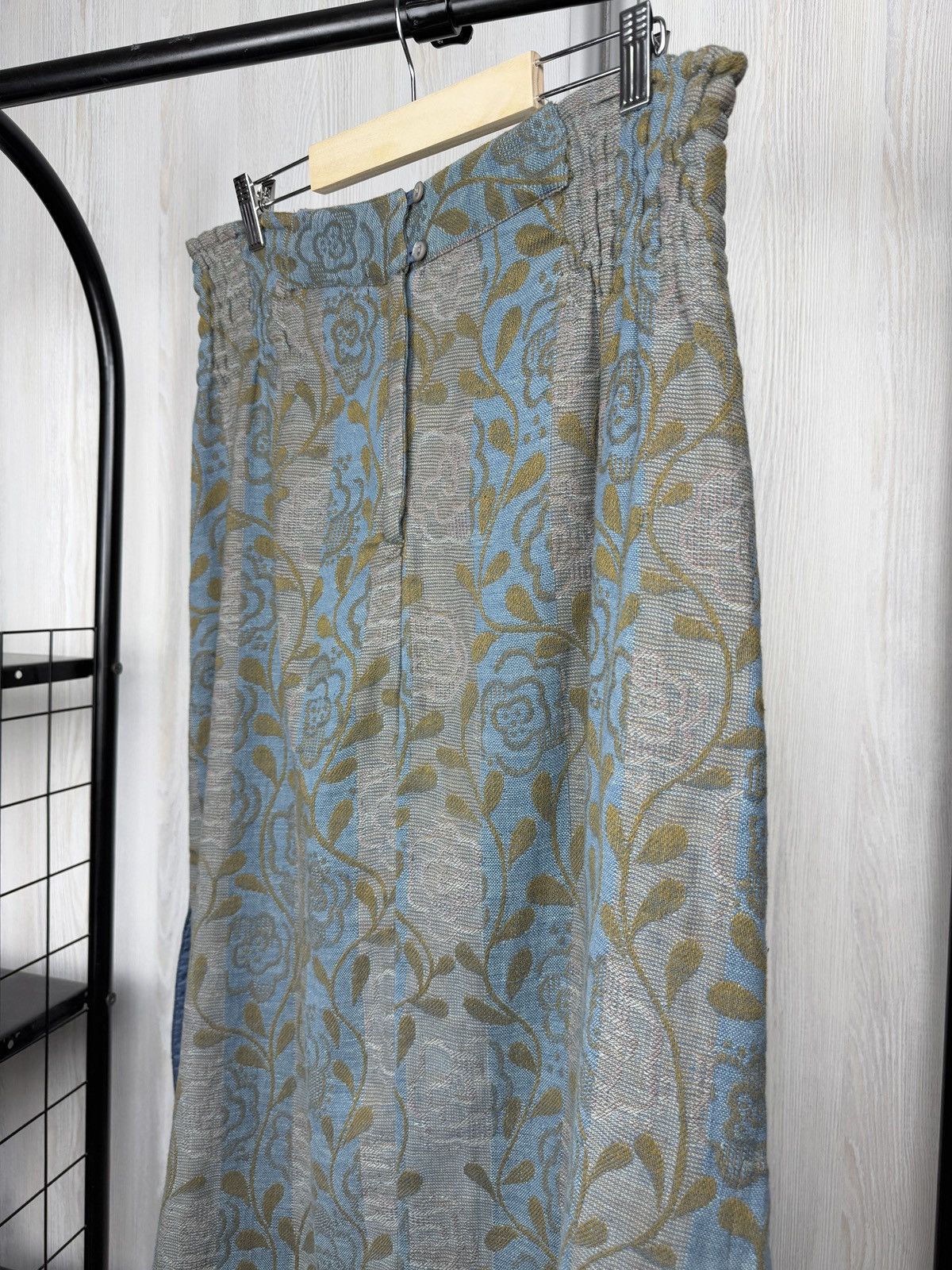 Gudrun Sjoden Gudrun Sjoden floral pattern midi cotton skirt size M Size 30" / US 8 / IT 44 - 4 Thumbnail