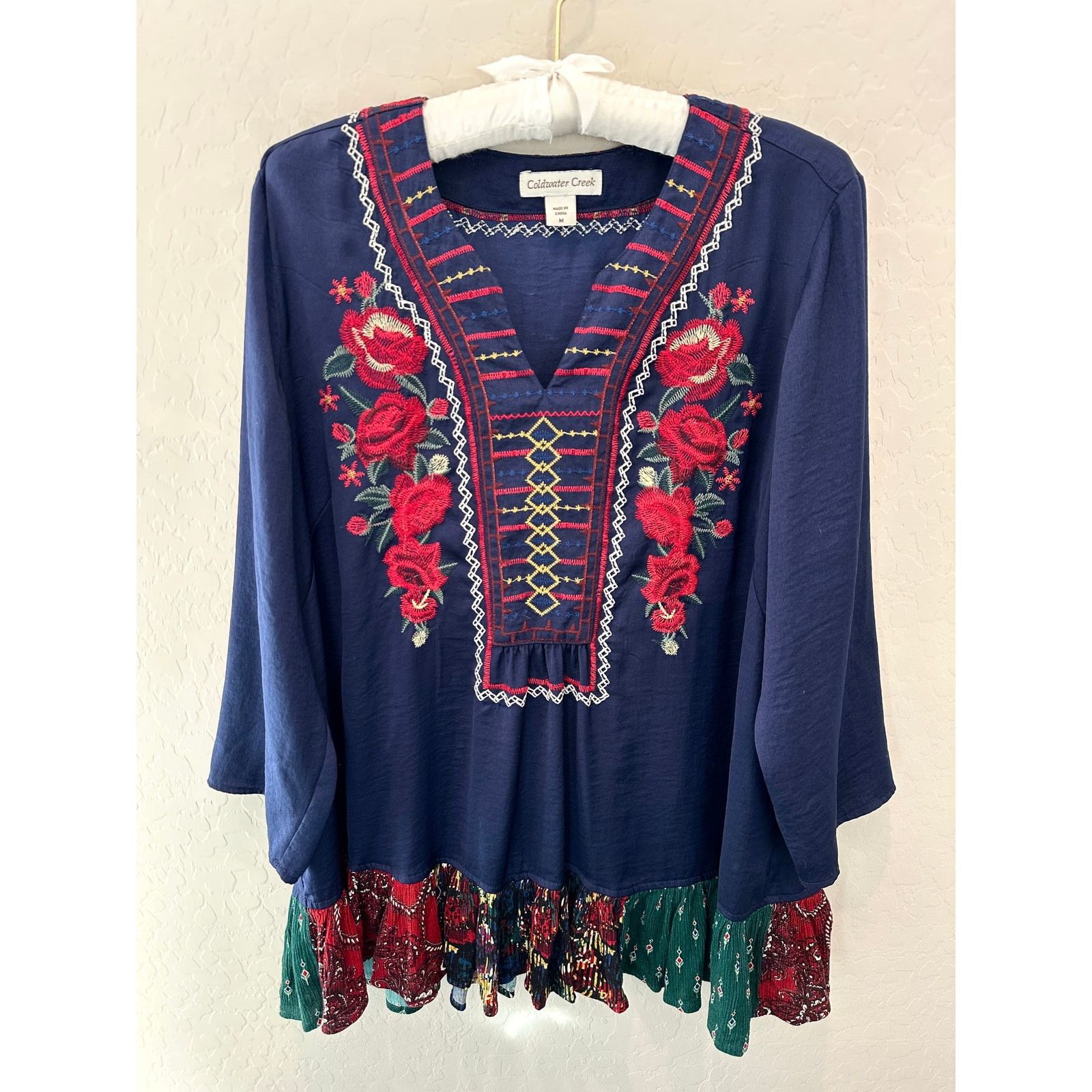 Coldwater Creek COLDWATER CREEK Navy Embroidered Floral Boho Western Blouse Size M / US 6-8 / IT 42-44 - 1 Thumbnail