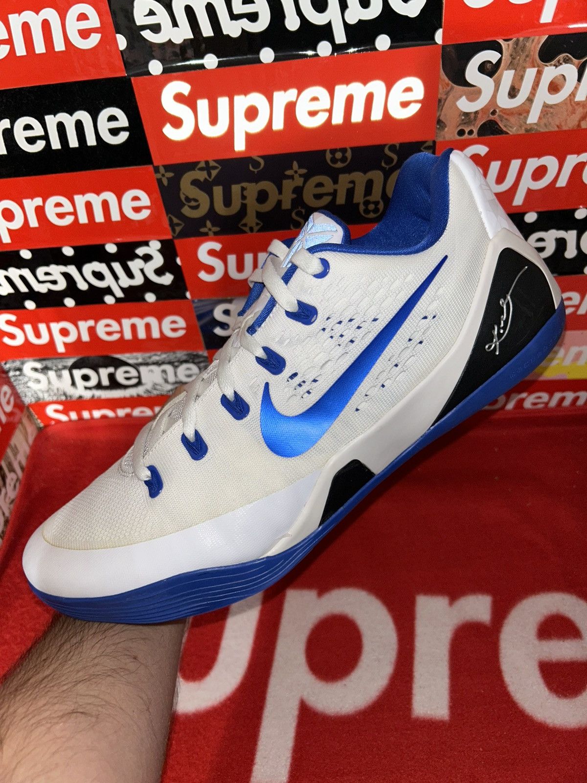 Nike Nike Kobe 9 EM TB White Game Royal 685776-140 size 14 w/ box Size US 14 / EU 47 - 7 Thumbnail
