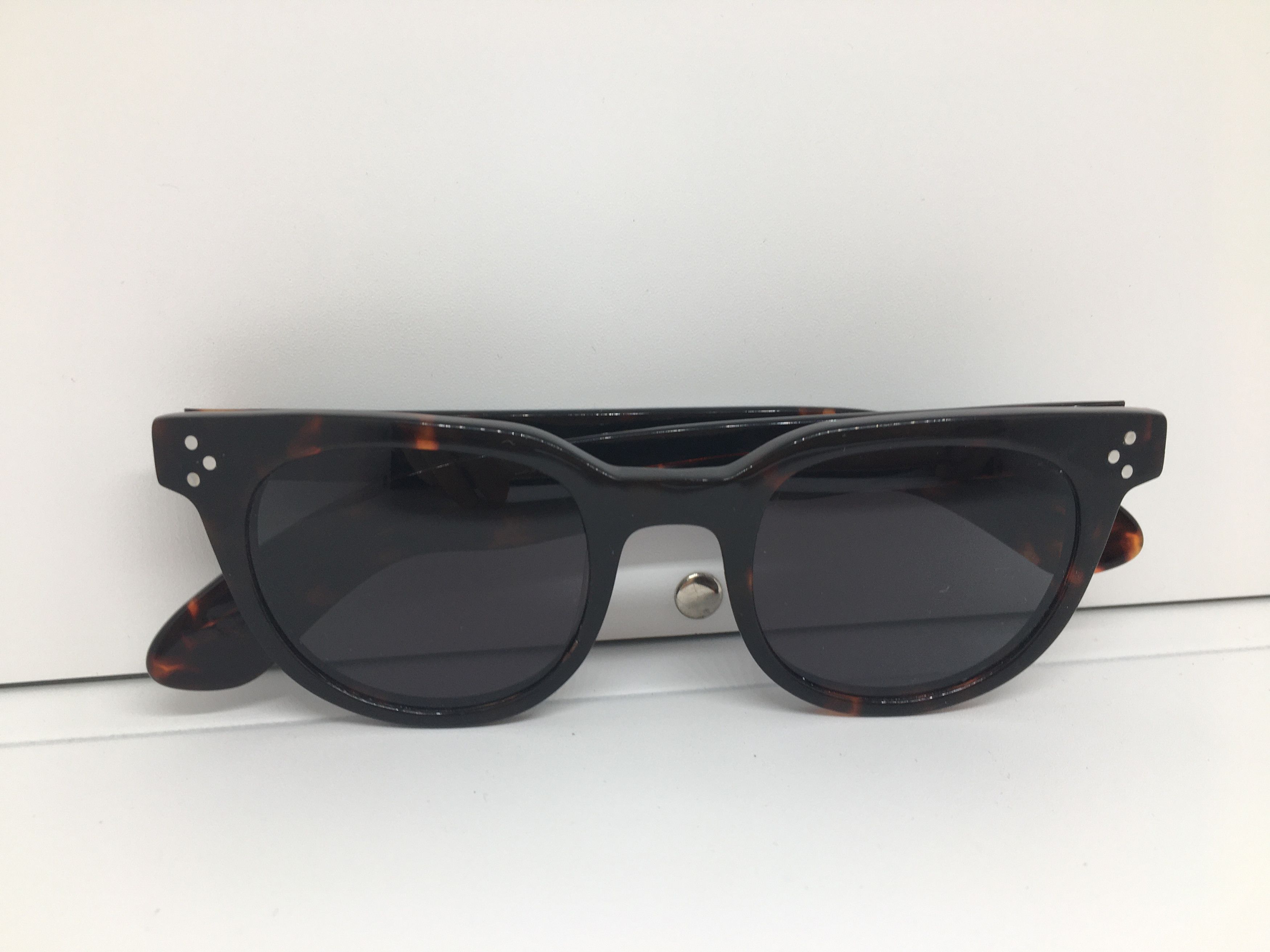 Vintage Handmade Tortoise Acetate Sunglasses Frame Size ONE SIZE - 6 Thumbnail
