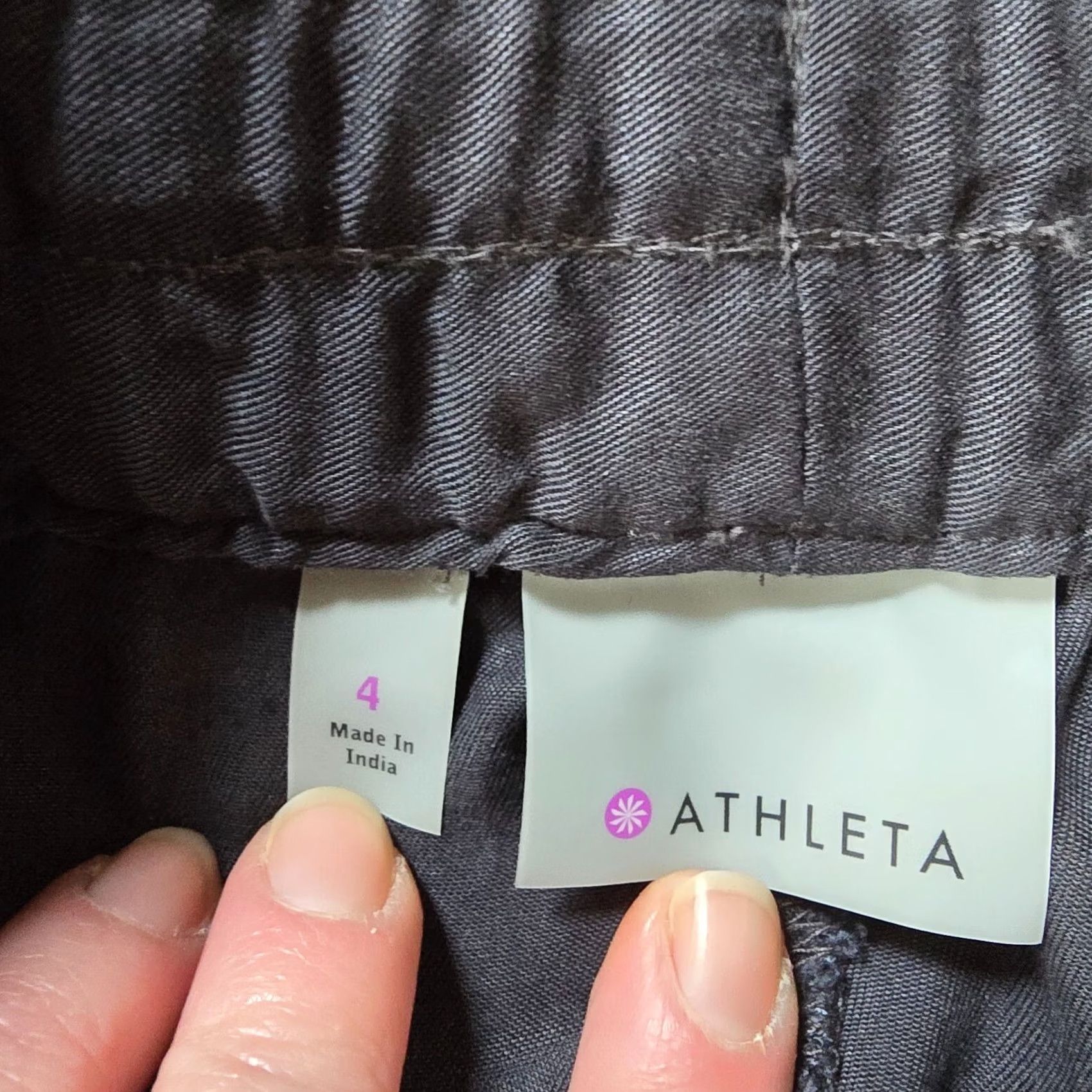 Athleta VINTAGE Athleta Pants Womens Size 4 Gray Joggers Tencel Pull On Cropped Capri Capsule Size 27" / US 4 / IT 40 - 5 Thumbnail