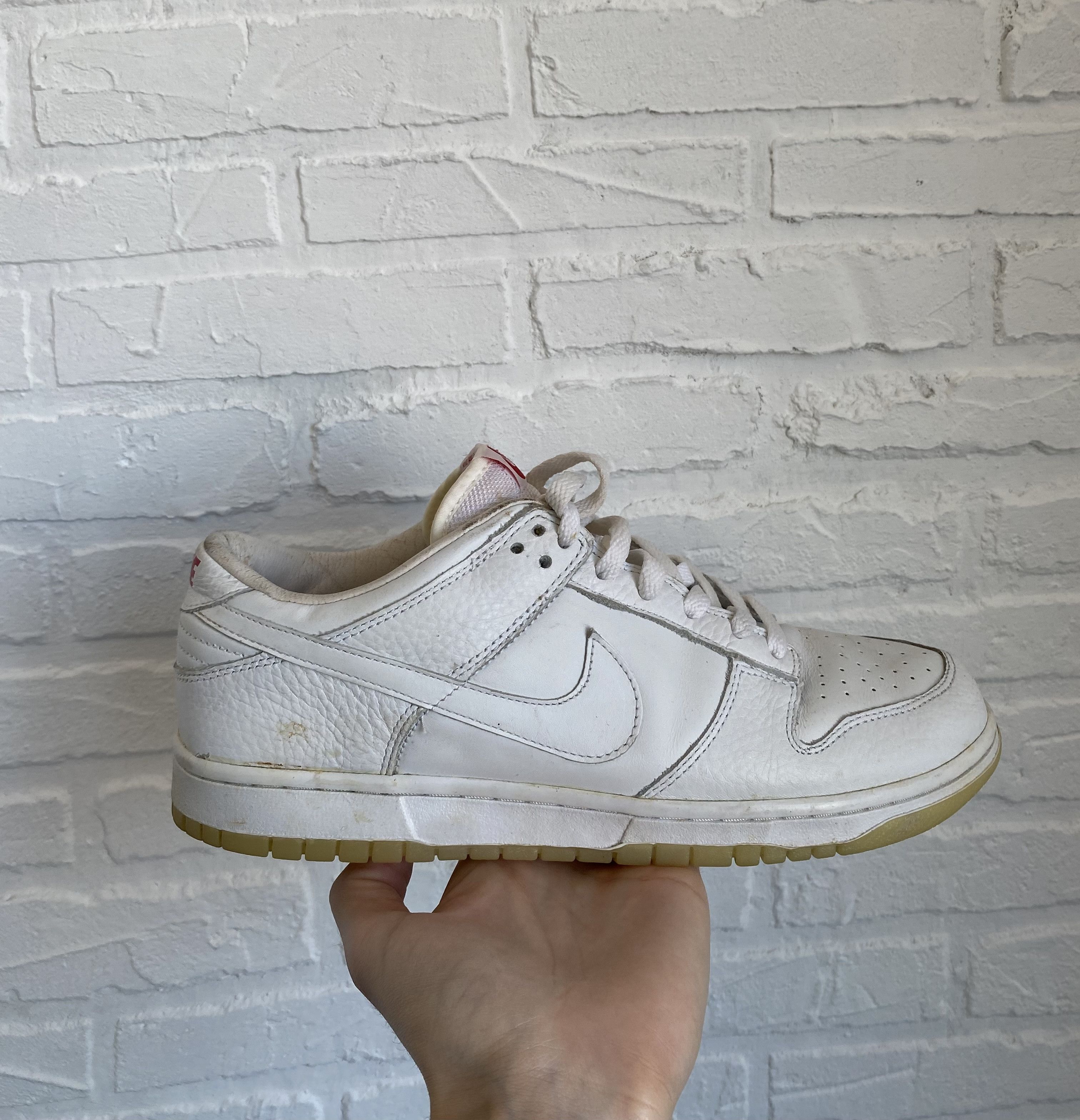 image of 2004 Nike Dunk Low Ltd Shoes in White, Men's (Size 11)
