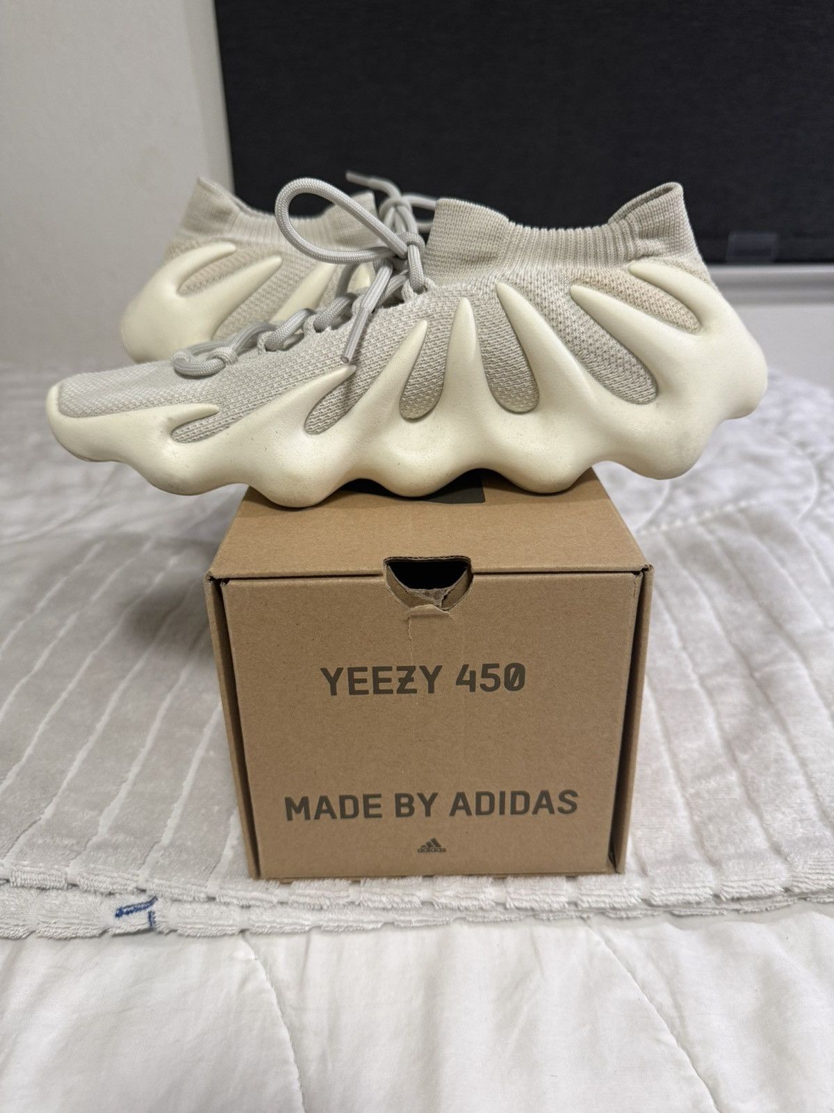 Yeezy Men’s Size 10 U.S. adidas Yeezy 450 Cloud White Sneakers Size US 10 / EU 43 - 15 Thumbnail