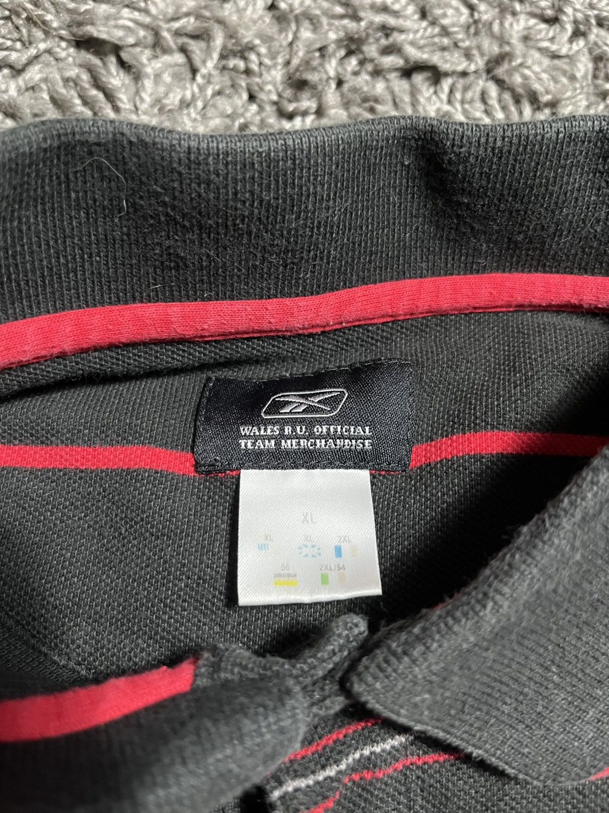 Reebok REEBOK WALES VINTAGE Y2K COTTON REGBY SHIRT Size US XL / EU 56 / 4 - 4 Thumbnail
