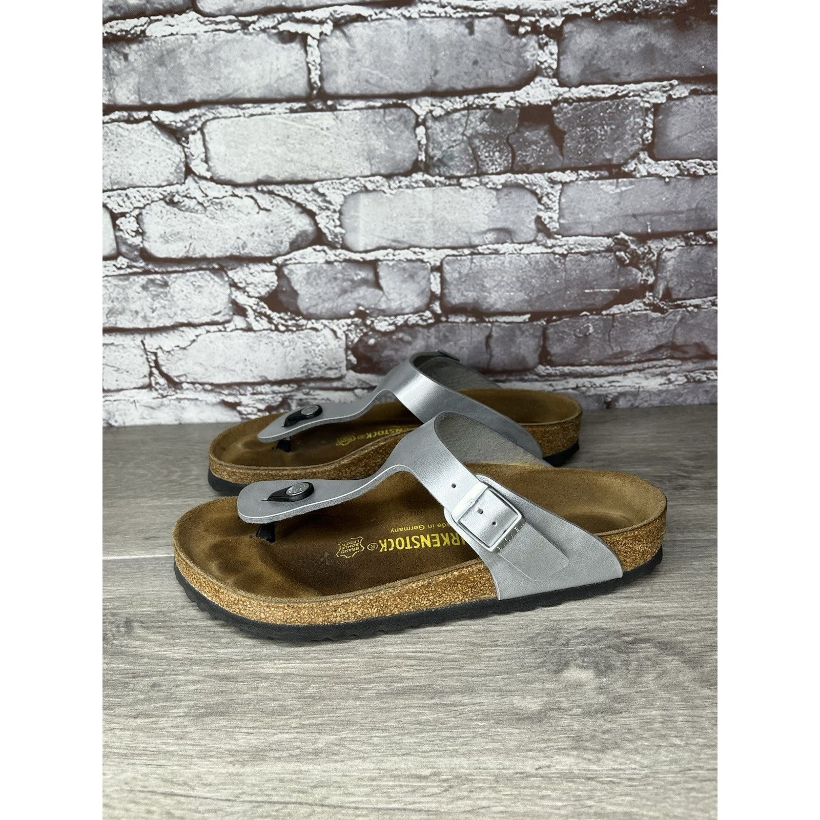 Birkenstock Birkenstock Gizeh Silver Birko Flor Leather Thong Sandals Wo Size US 8 / IT 38 - 19 Thumbnail