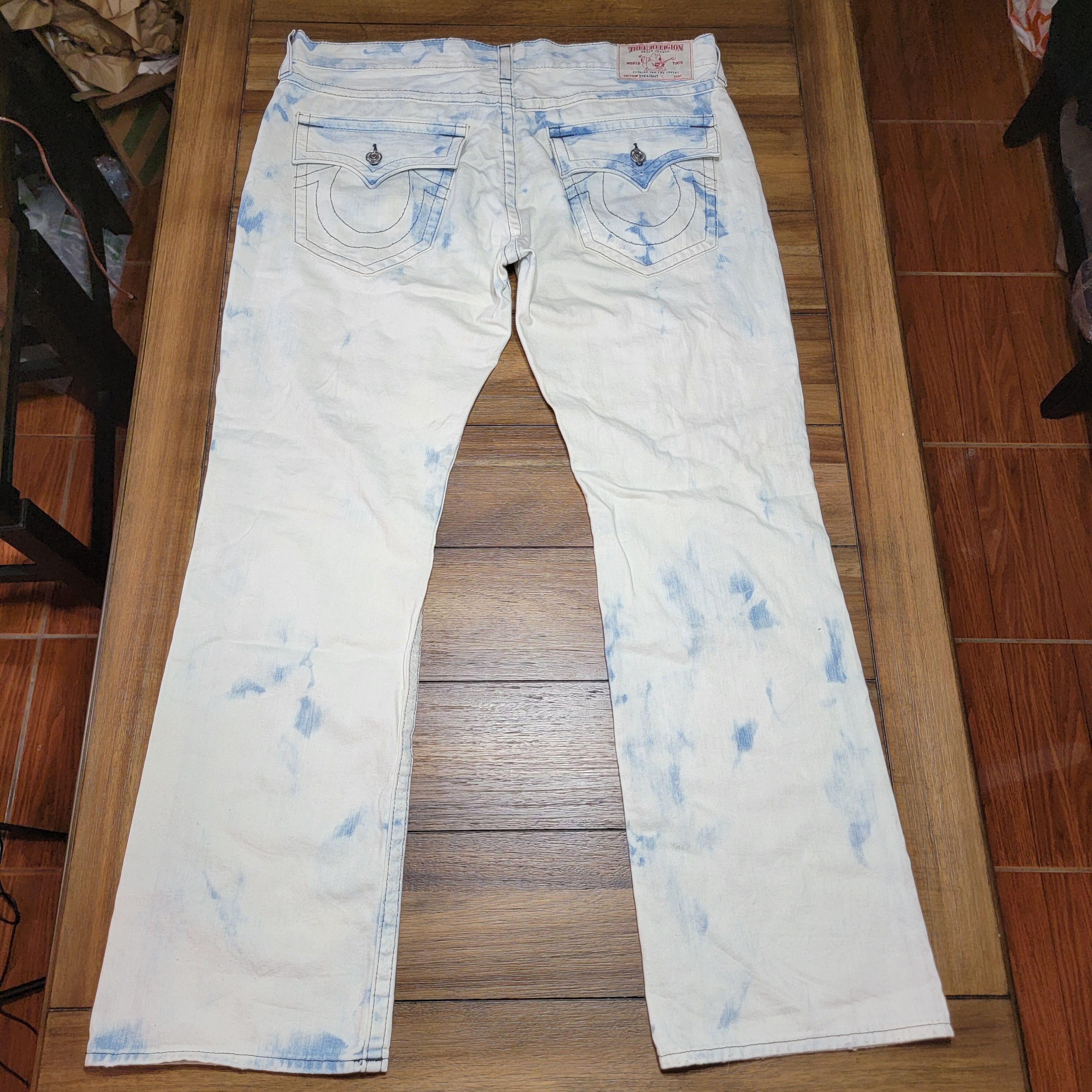 True Religion True Religion Shredded Front Acid Washed Straight Jeans - 40 Size 42" / US 20 - 5 Thumbnail