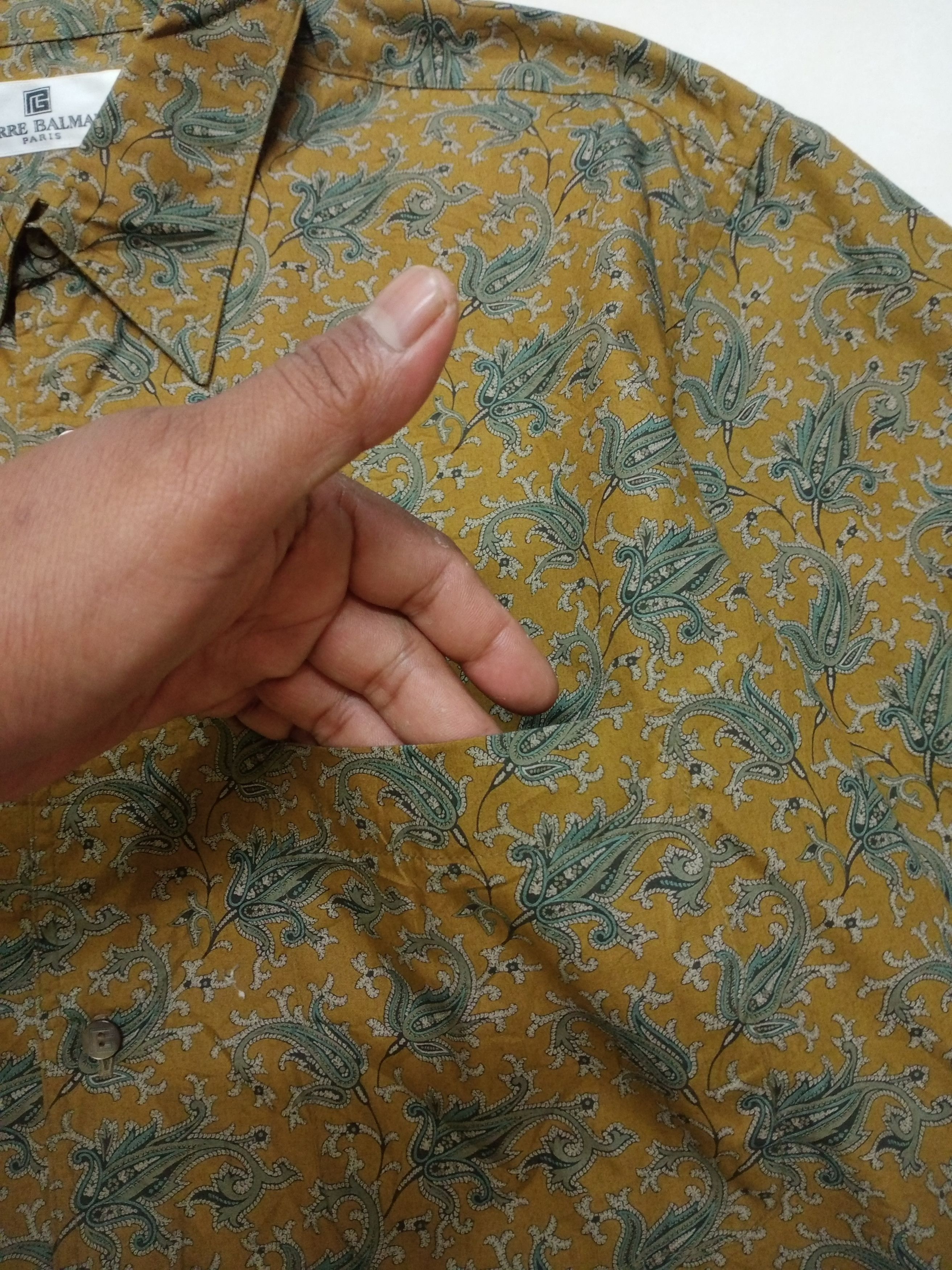 Pierre Balmain × Vintage Rare Vintage Pierre Balmain Paris Bandana Shirt Size US L / EU 52-54 / 3 - 10 Thumbnail
