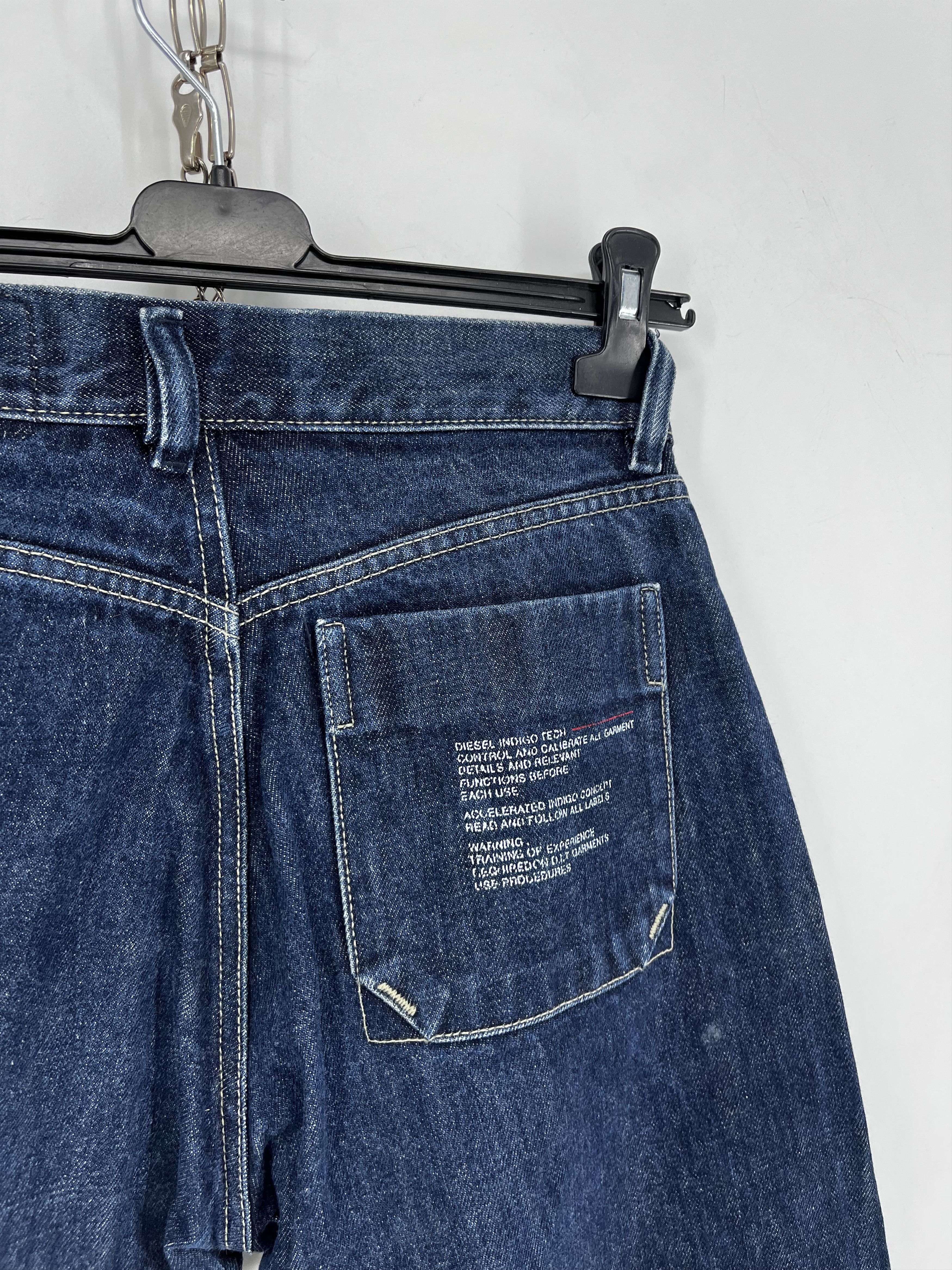 Diesel Diesel Indigo Tech D.I.T. Vintage Mens Jeans Denim Pants Size US 28 / EU 44 - 13 Thumbnail
