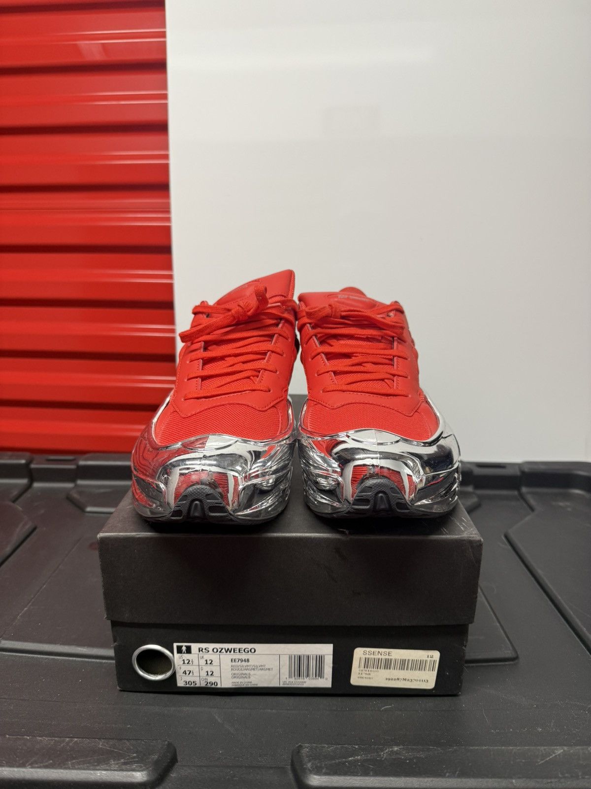Adidas × Raf Simons Adidas X Raf Simon OZWEEGO Size US 12.5 / EU 45-46 - 2 Thumbnail