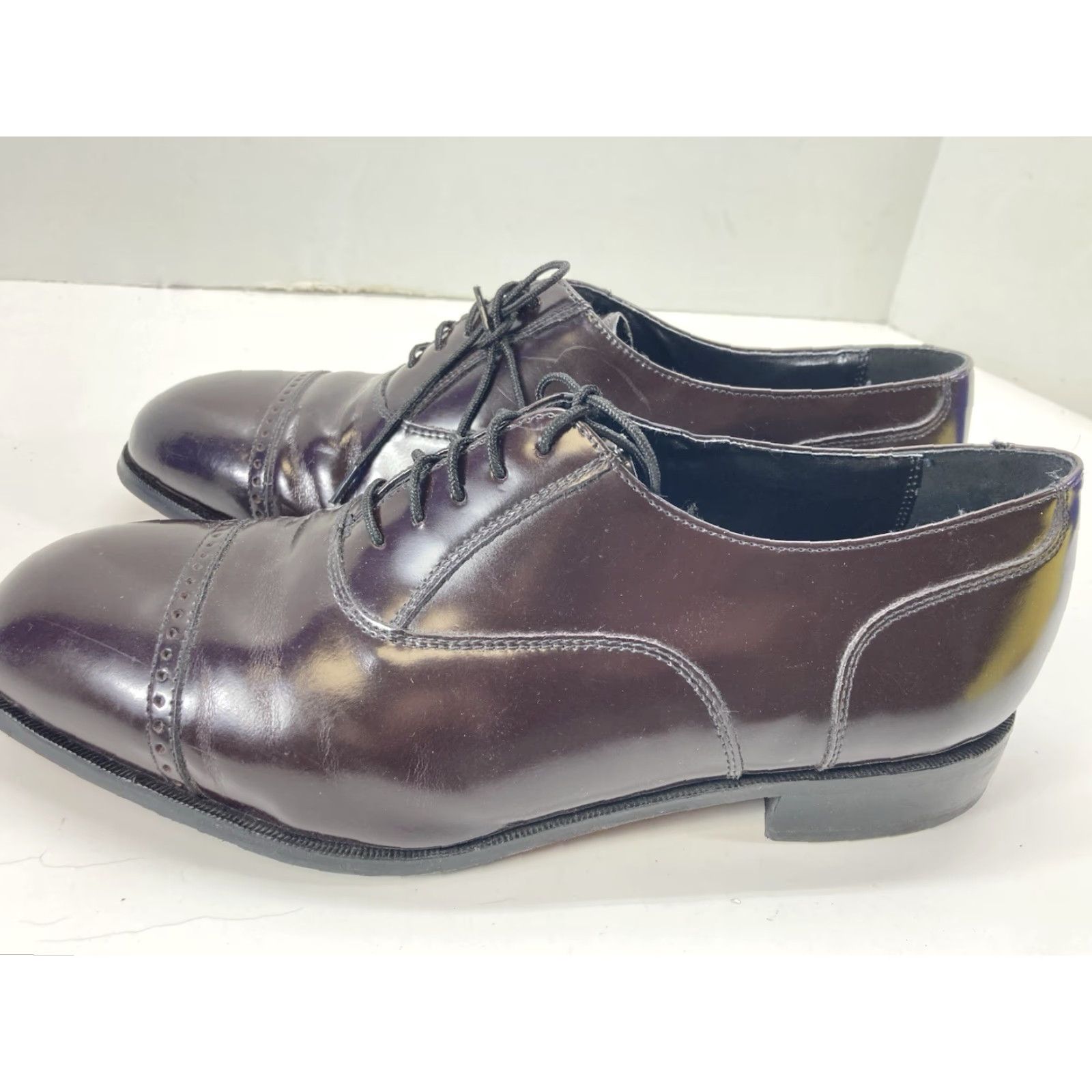 Florsheim Florsheim Lexington Cap Toe Oxford Shoes Men 10.5 EEE Burgundy Leather 17067-05 Size ONE SIZE - 4 Thumbnail