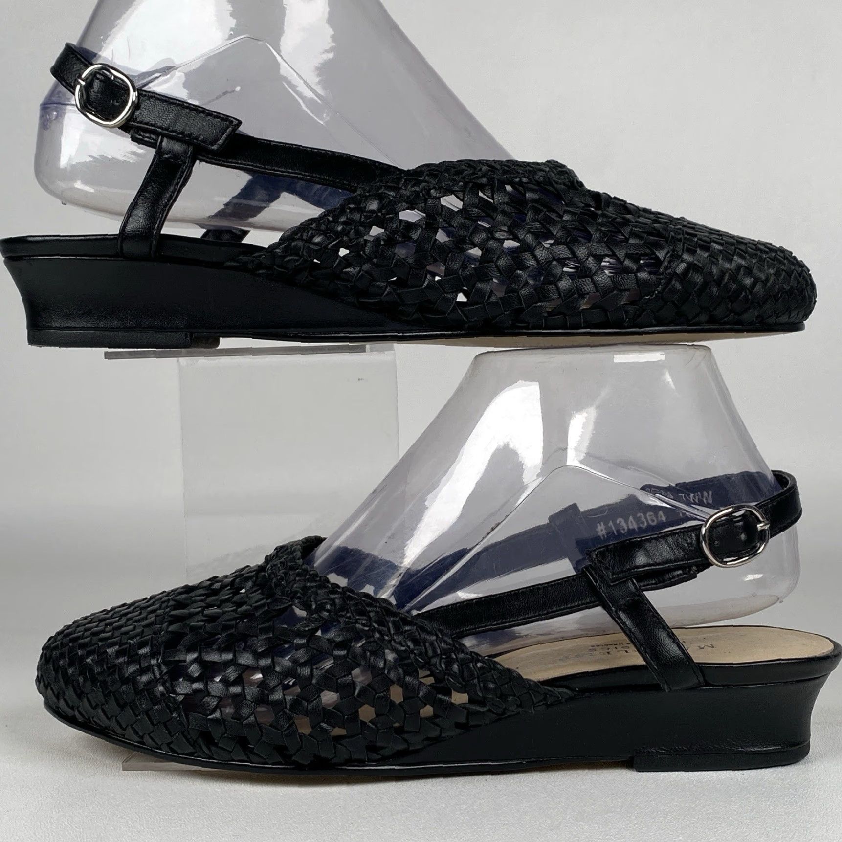Vintage Walking Cradles Mark Lemp Classics Millie Black Slingback Sandal Sz 7 WW Size US 7 / IT 37 - 7 Thumbnail