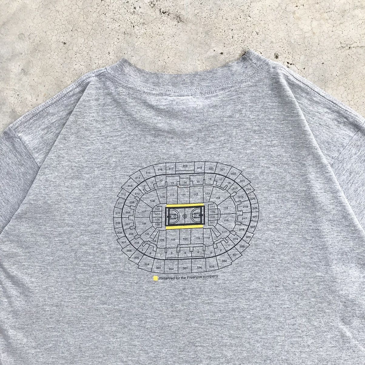Freshjive × Stussy × Vintage 2000's Freshjive Los Angeles Ripoff Lakers NBA T-Shirt Size US M / EU 48-50 / 2 - 4 Thumbnail