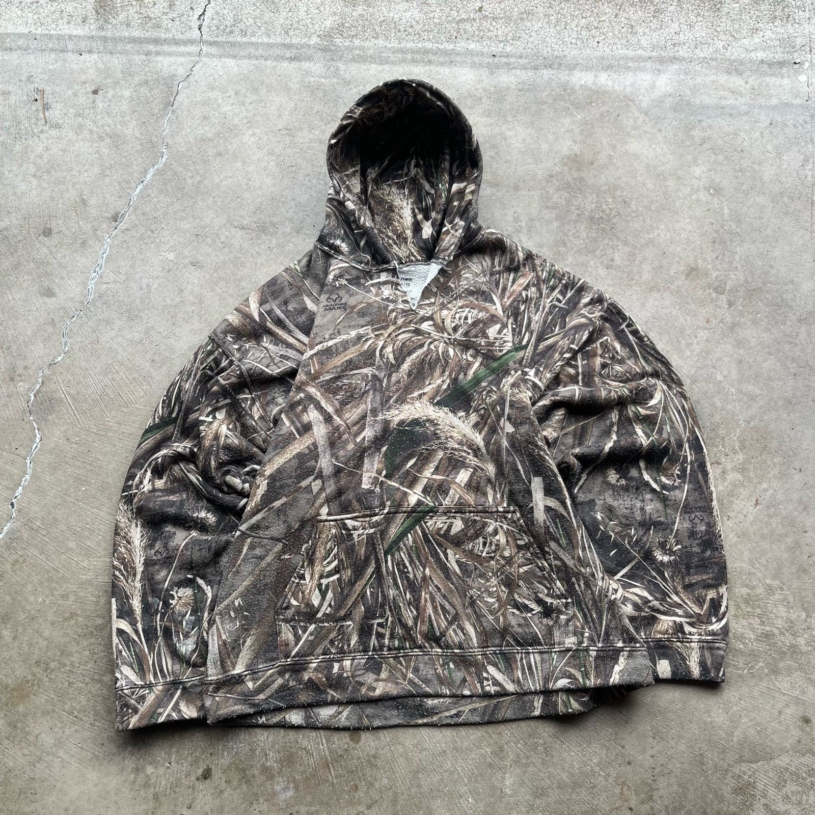 Vintage VINTAGE REALTREE CAMO HOODIE BLANK SZ XL BAGGY Size US XL / EU 56 / 4 - 1 Thumbnail