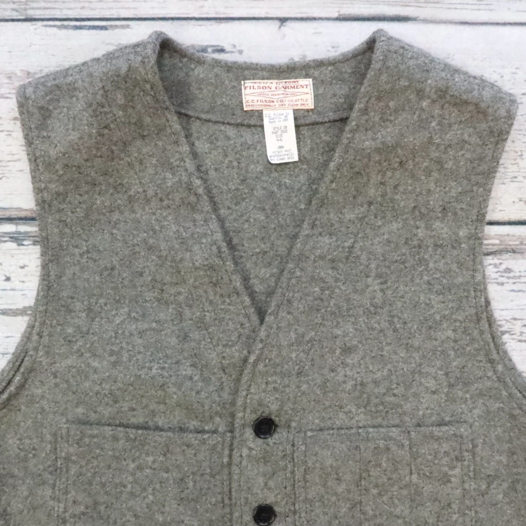 Filson VINTAGE Deadstock Filson Style 20 Wool Mackinaw Cruiser Vest 46 Gray NEW Men Size 46 Vest Size US S / EU 44-46 / 1 - 2 Thumbnail