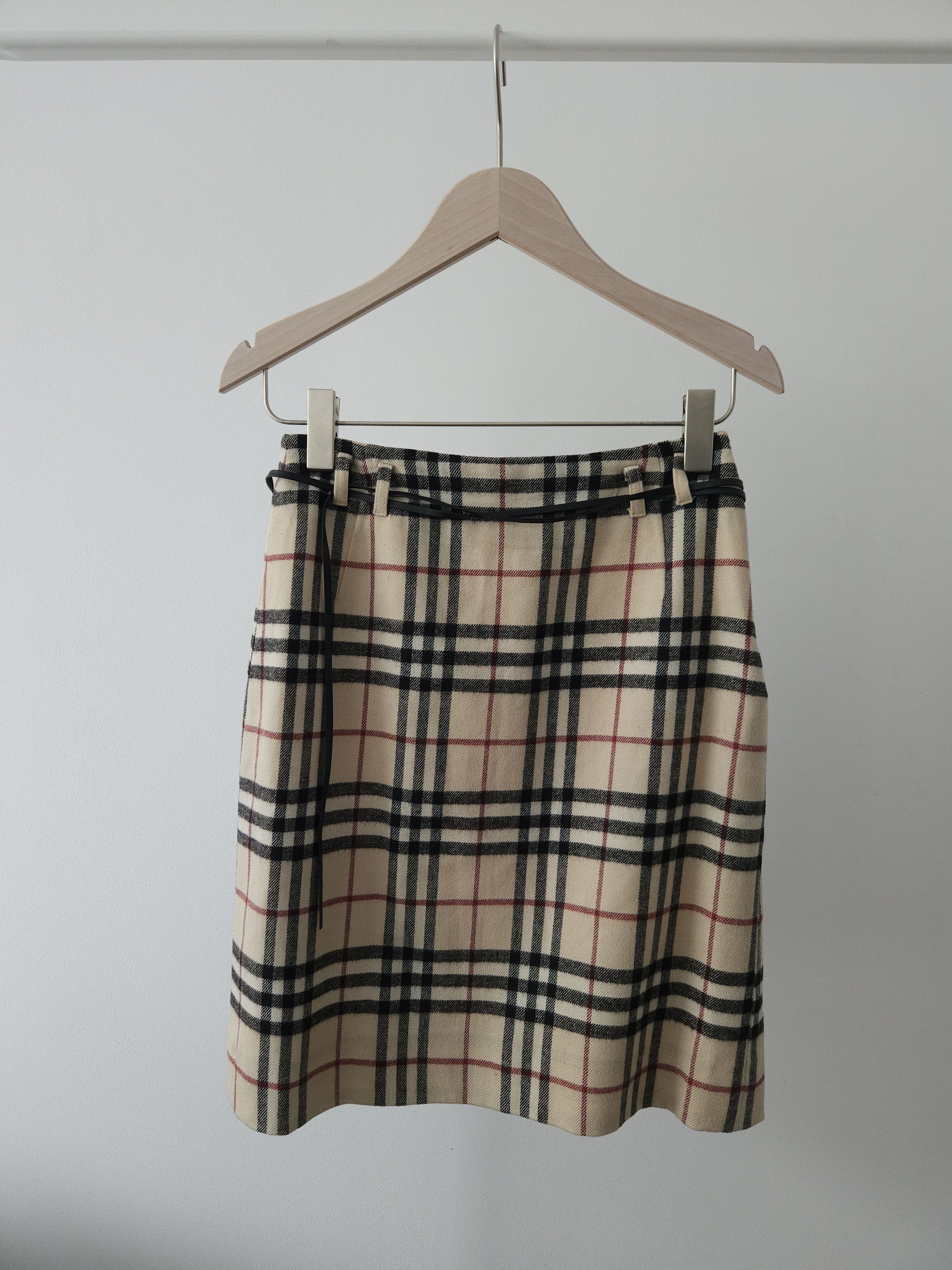 Burberry Burberry nova check wool pencil skirt Size 27" / US 4 / IT 40 - 2 Thumbnail