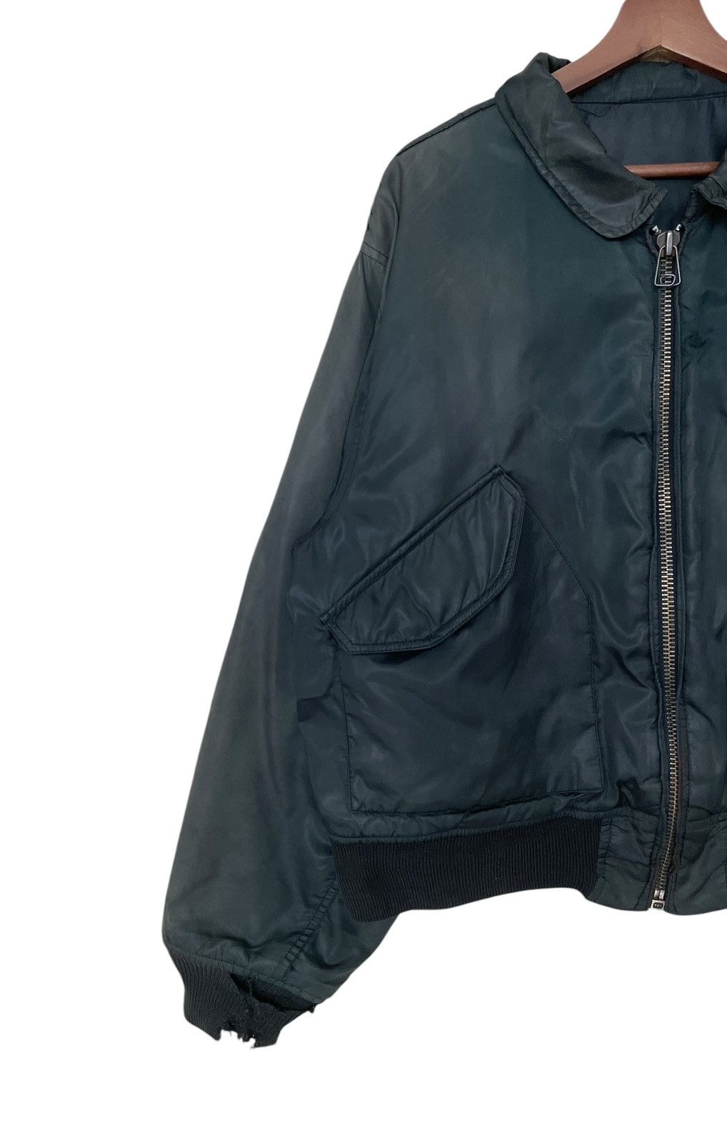 Vintage Vintage Military Airdrop Us Air Force Jacket 1990s Size US L / EU 52-54 / 3 - 3 Thumbnail
