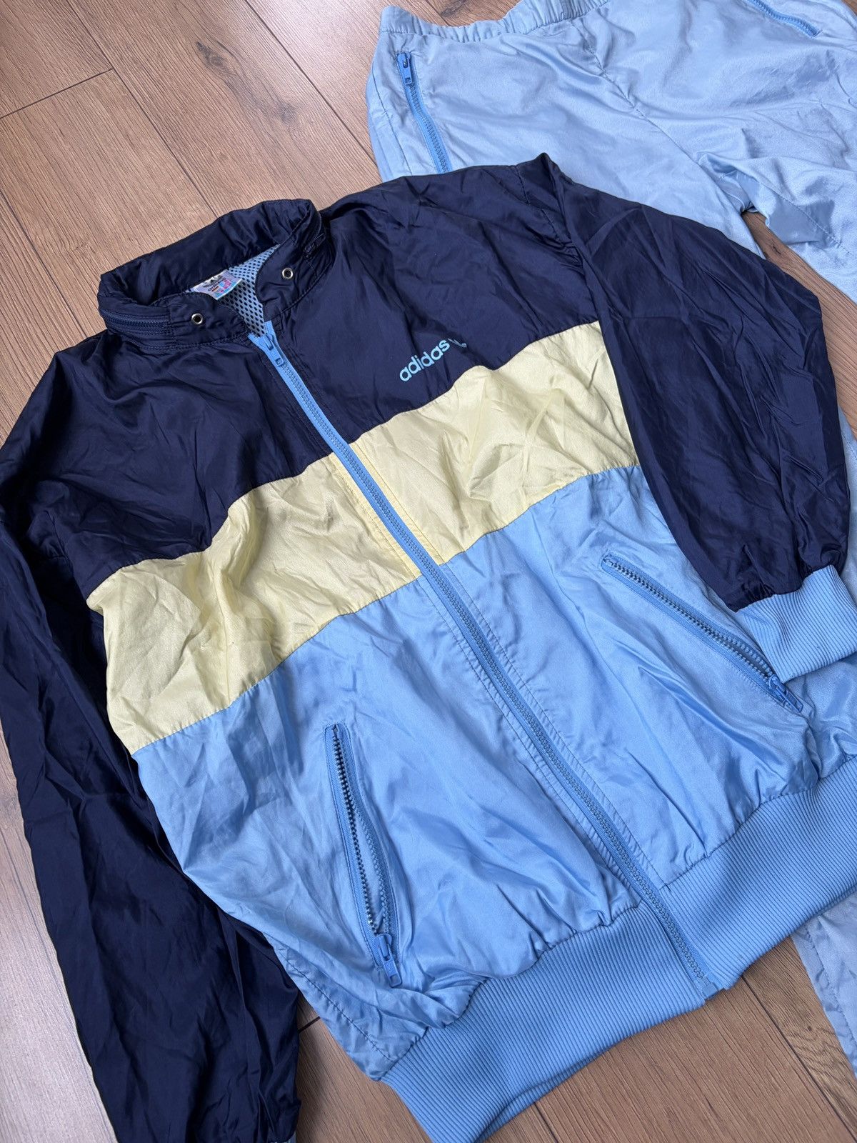 Adidas Adidas Casual Vintage Iconic Sport Track Suit Size US M / EU 48-50 / 2 - 6 Thumbnail