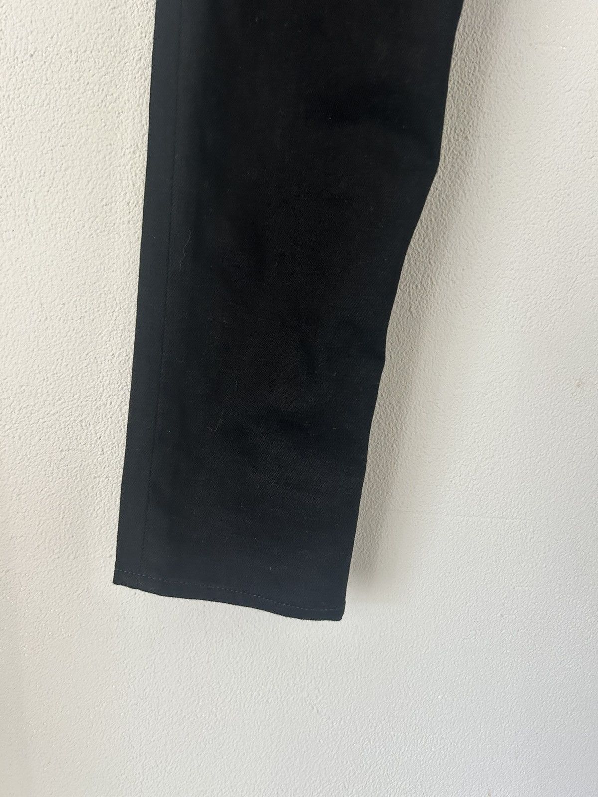 Givenchy Black Slim-Fit Jeans with Red Graphic Patch Size US 31 - 6 Thumbnail