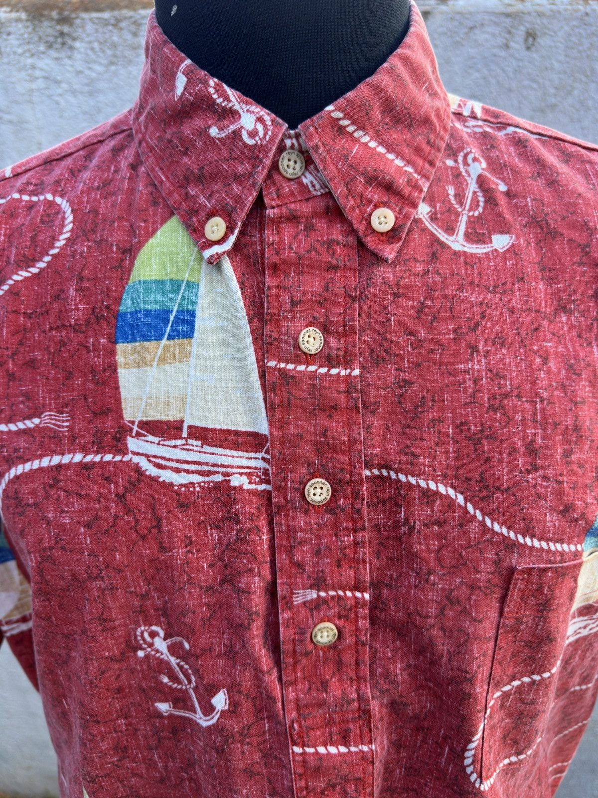 Reyn Spooner PreOwned Reyn Spooner Red Hawaiian Print 3/4 Button Men's L Size US L / EU 52-54 / 3 - 3 Thumbnail