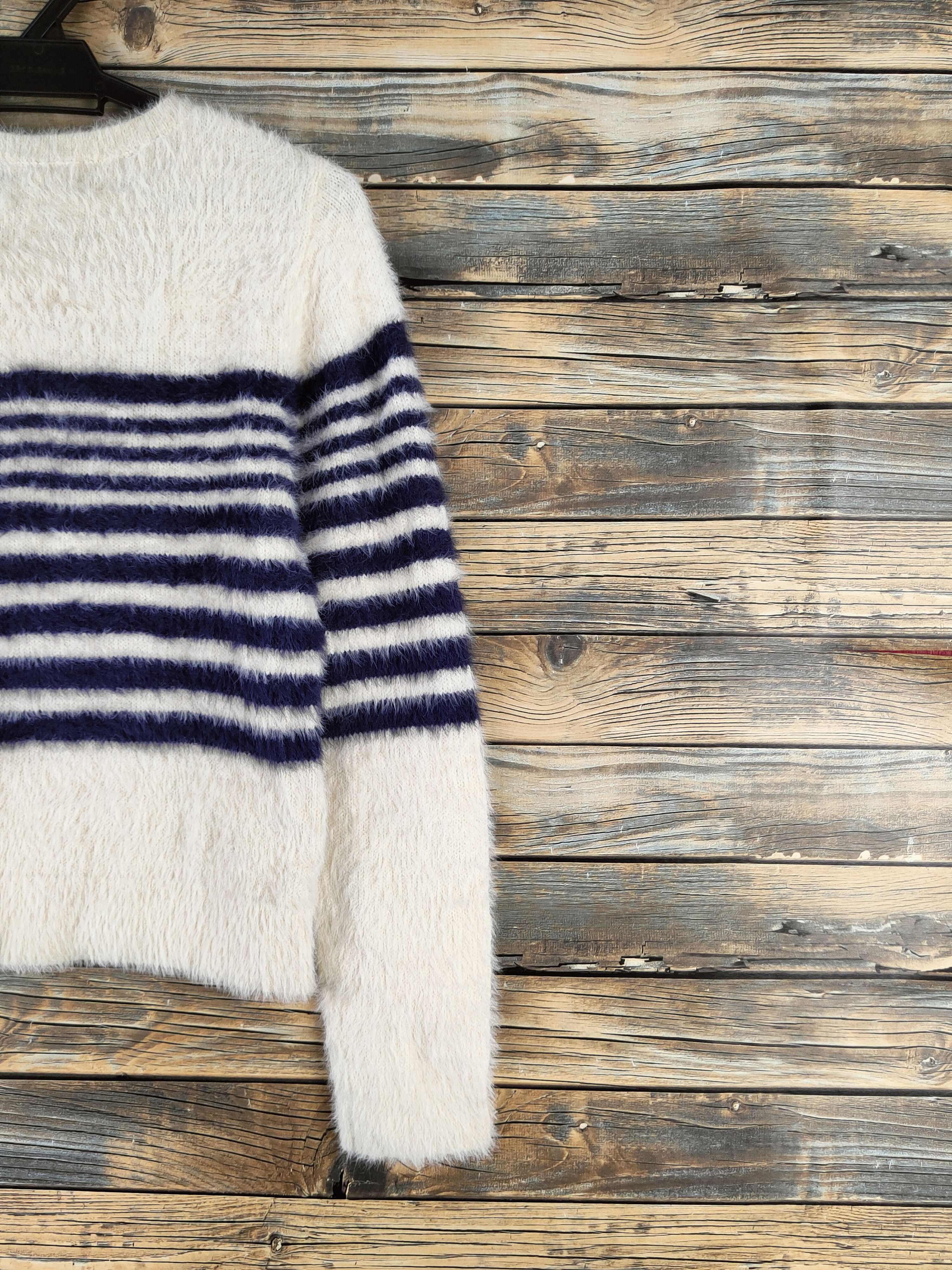 Japanese Brand DL Jeunne Garcon Navy Ivory Fur Mohair Knitwear #46-1016 Size M / US 6-8 / IT 42-44 - 9 Thumbnail