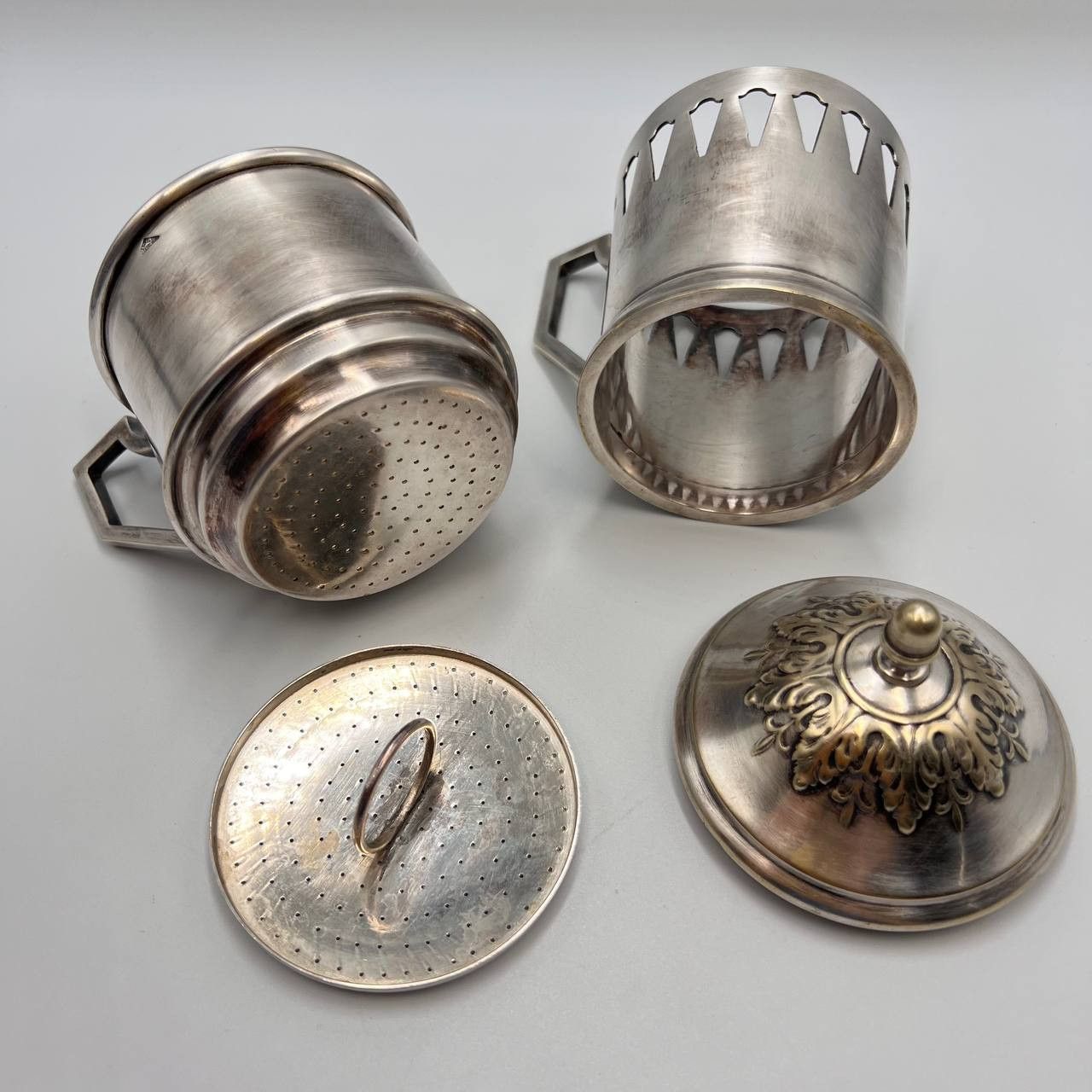 Vintage Gebr Berlin Vintage Silver Plated Tea Cup Holder Strainer Size ONE SIZE - 5 Thumbnail