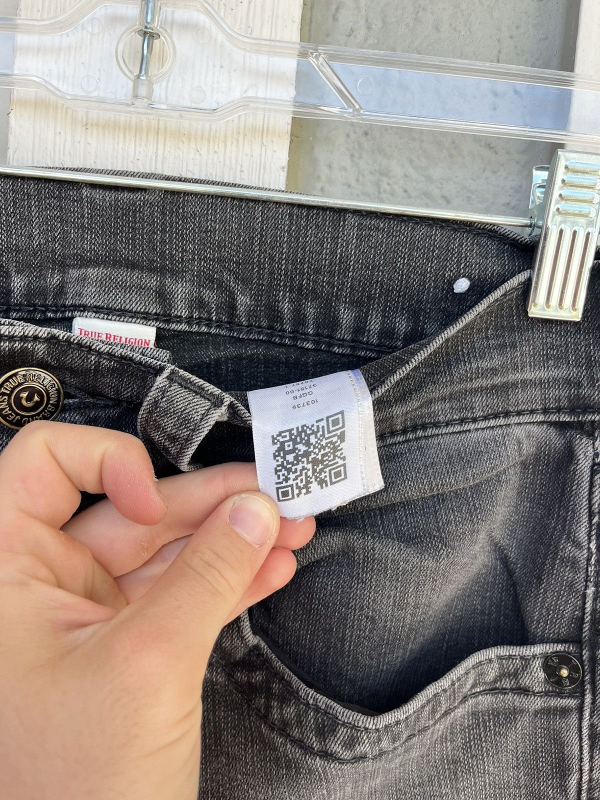 True Religion Size 28 true religion skinny jeans Size 28" / US 6 / IT 42 - 4 Thumbnail