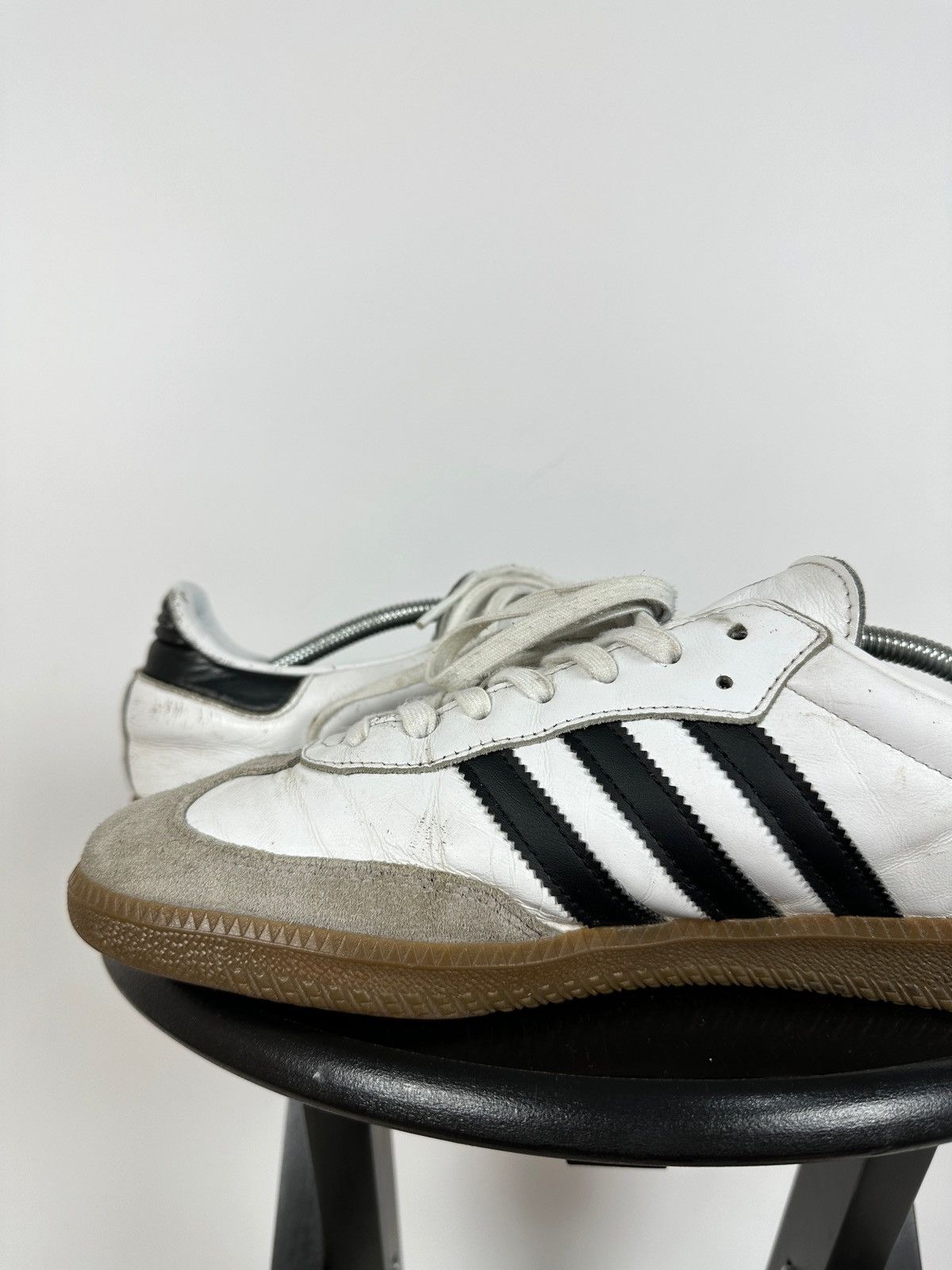 Adidas Vintage Adidas Samba Leather Low Top Sneakers Size US 13 / EU 46 - 17 Thumbnail