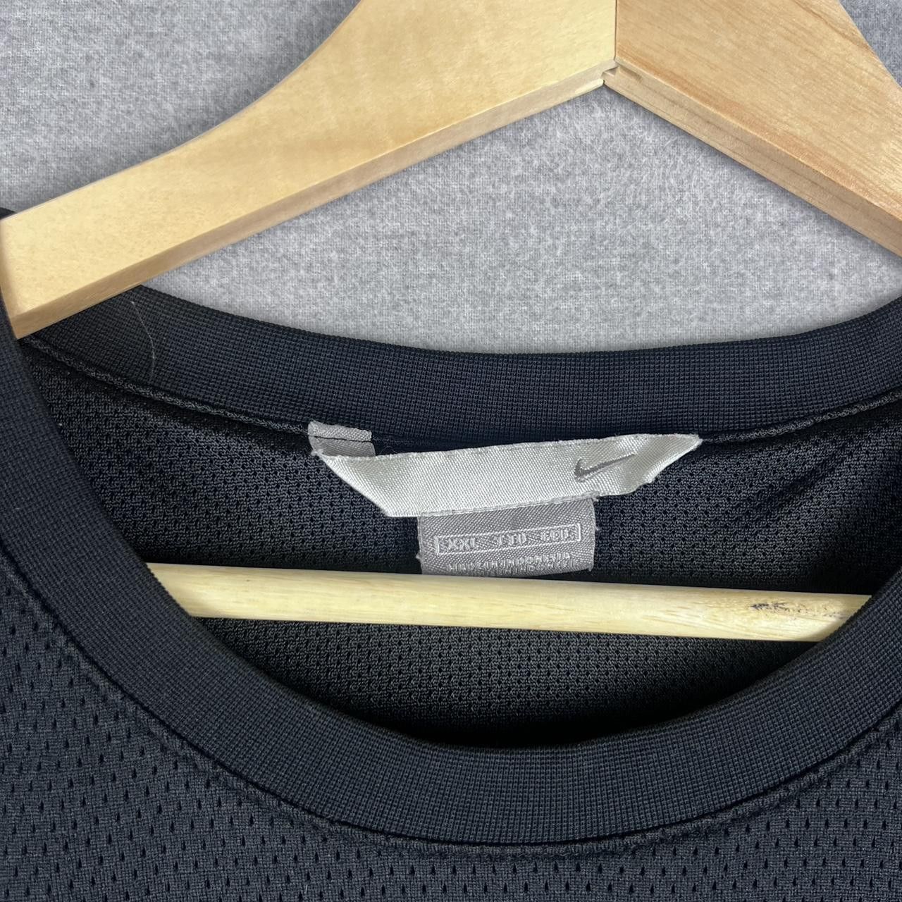 Nike Vintage Y2K nike center swoosh tank top black men’s size XXL Size US XXL / EU 58 / 5 - 4 Thumbnail