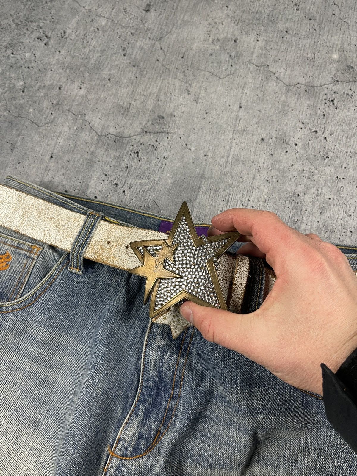 Vintage rocker belt with a large star buckle Size ONE SIZE - 3 Thumbnail
