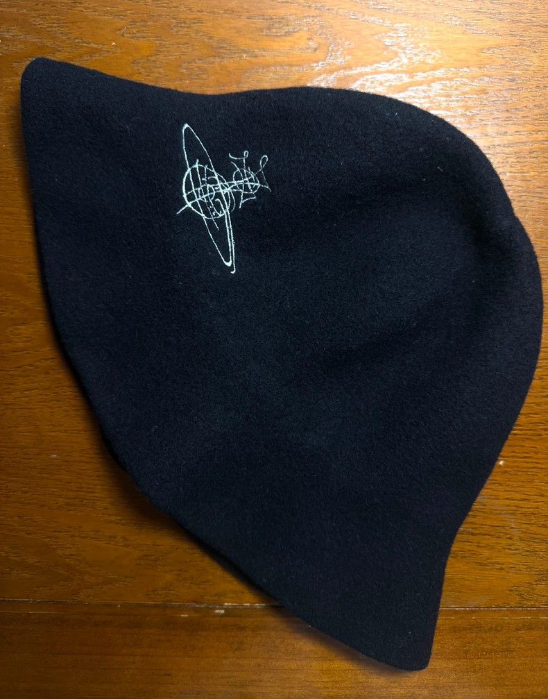 Vivienne Westwood vivienne westwood Embroidered Saturn Dark Wool Hat Size ONE SIZE - 1 Thumbnail