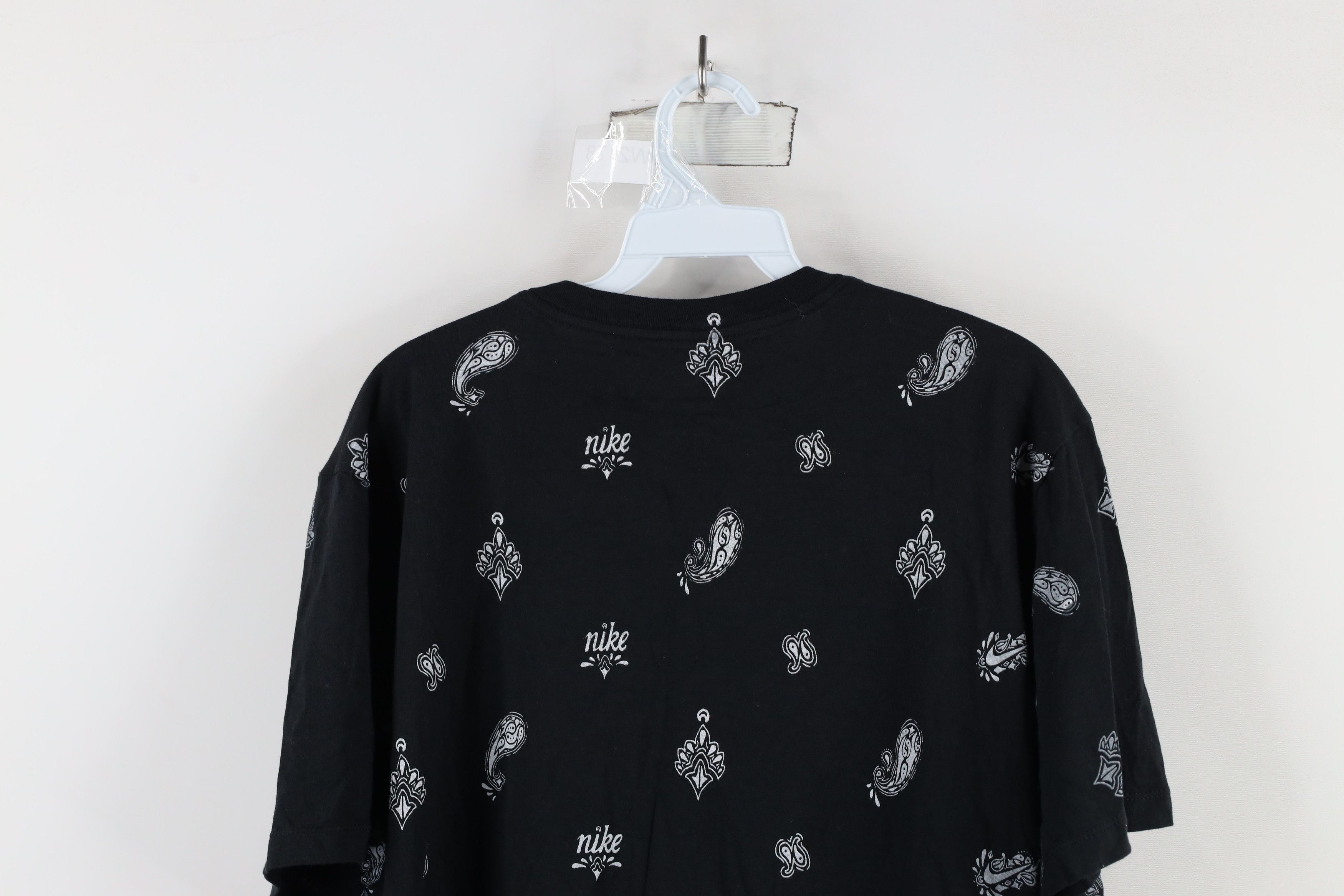 Nike × Vintage Nike Script Geometric Paisley All Over Print T-Shirt Black Size US XL / EU 56 / 4 - 12 Thumbnail