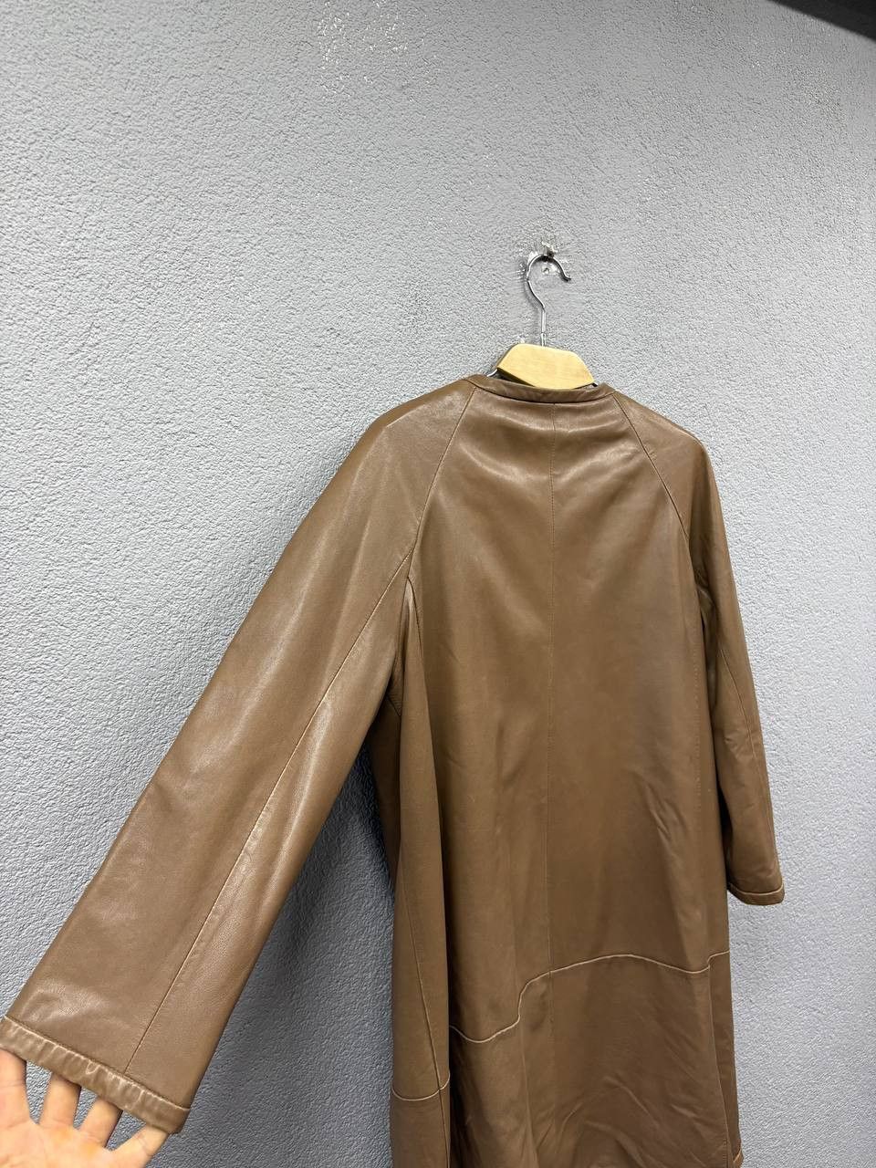 Weekend Max Mara Weekend Max Mara leather womens coat size USA 8 / M Size M / US 6-8 / IT 42-44 - 16 Thumbnail