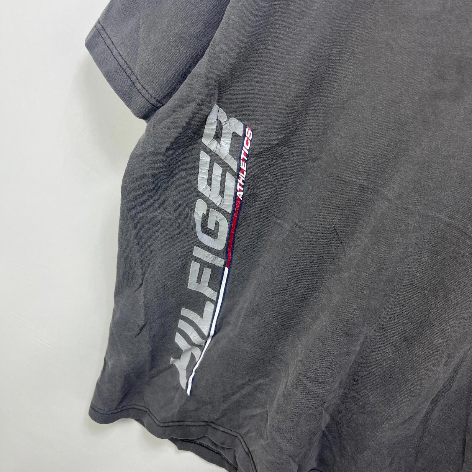 Tommy Hilfiger Vintage 90s Tommy Hilfiger Sun Faded T Shirt Large Size US L / EU 52-54 / 3 - 5 Thumbnail